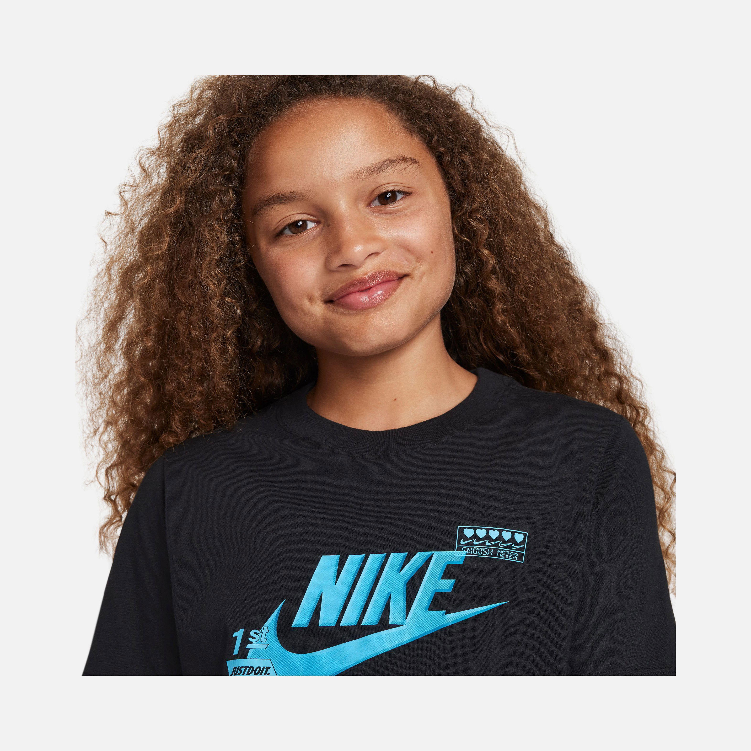 Nike Sportswear Futura Fill ''Swoosh Measuring Device Graphic'' Short-Sleeve Çocuk Tişört