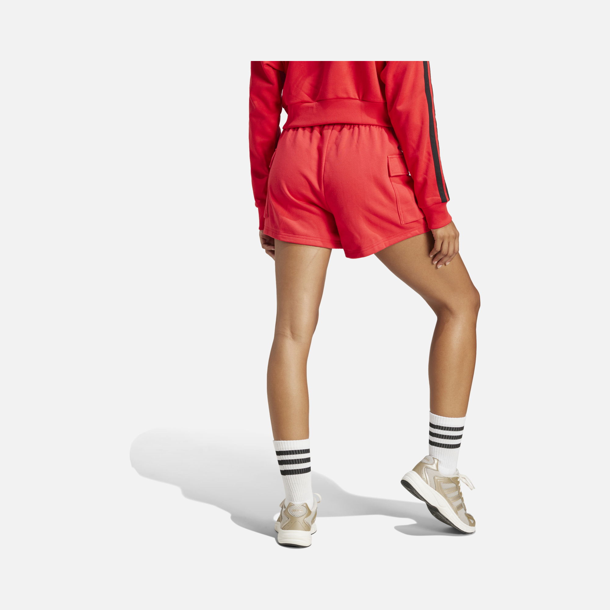 adidas Sportswear Essentials Small Logo French Terry Cargo High Waist Loose Cut Kadın Şort