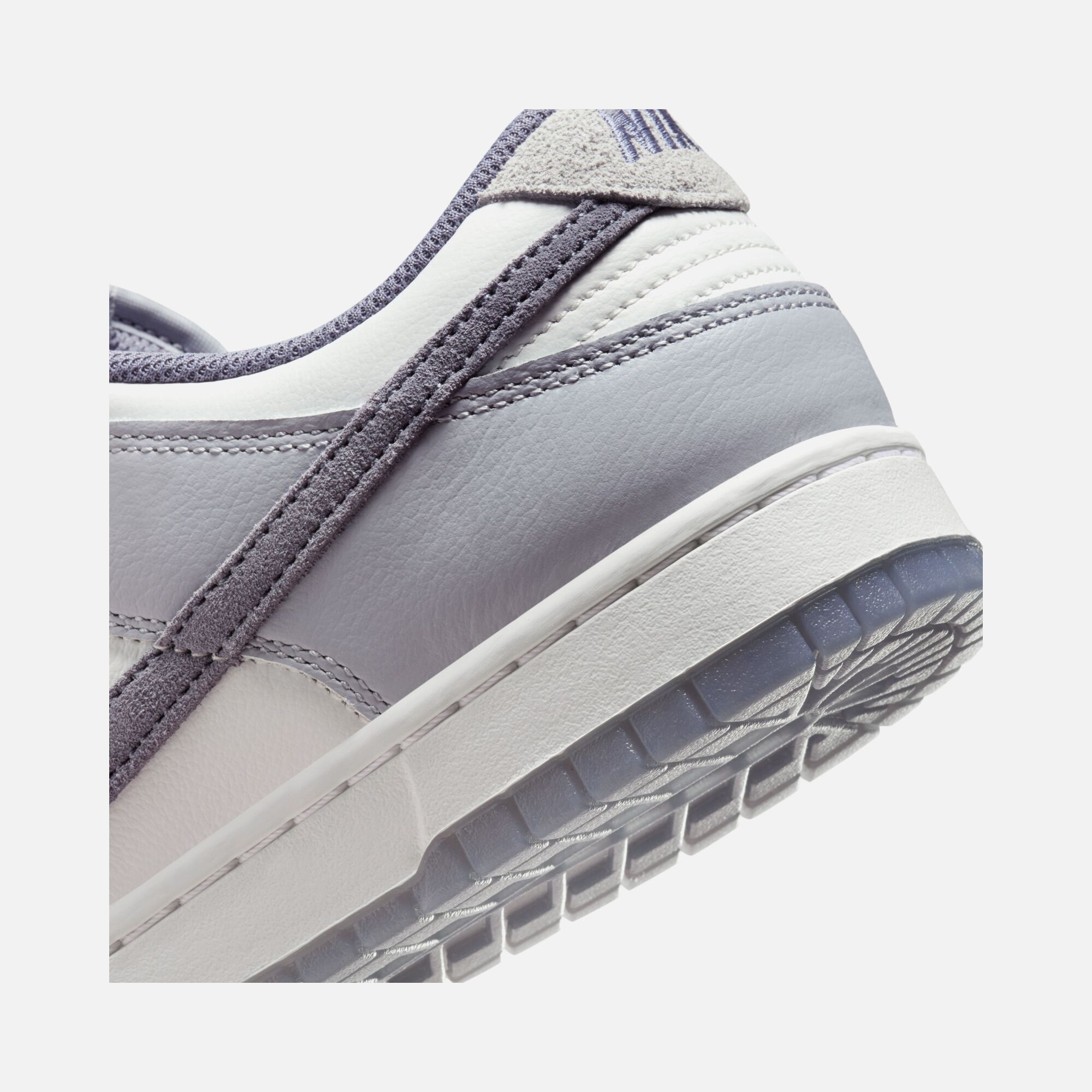 Nike Dunk Low Retro SE Erkek Spor Ayakkabı