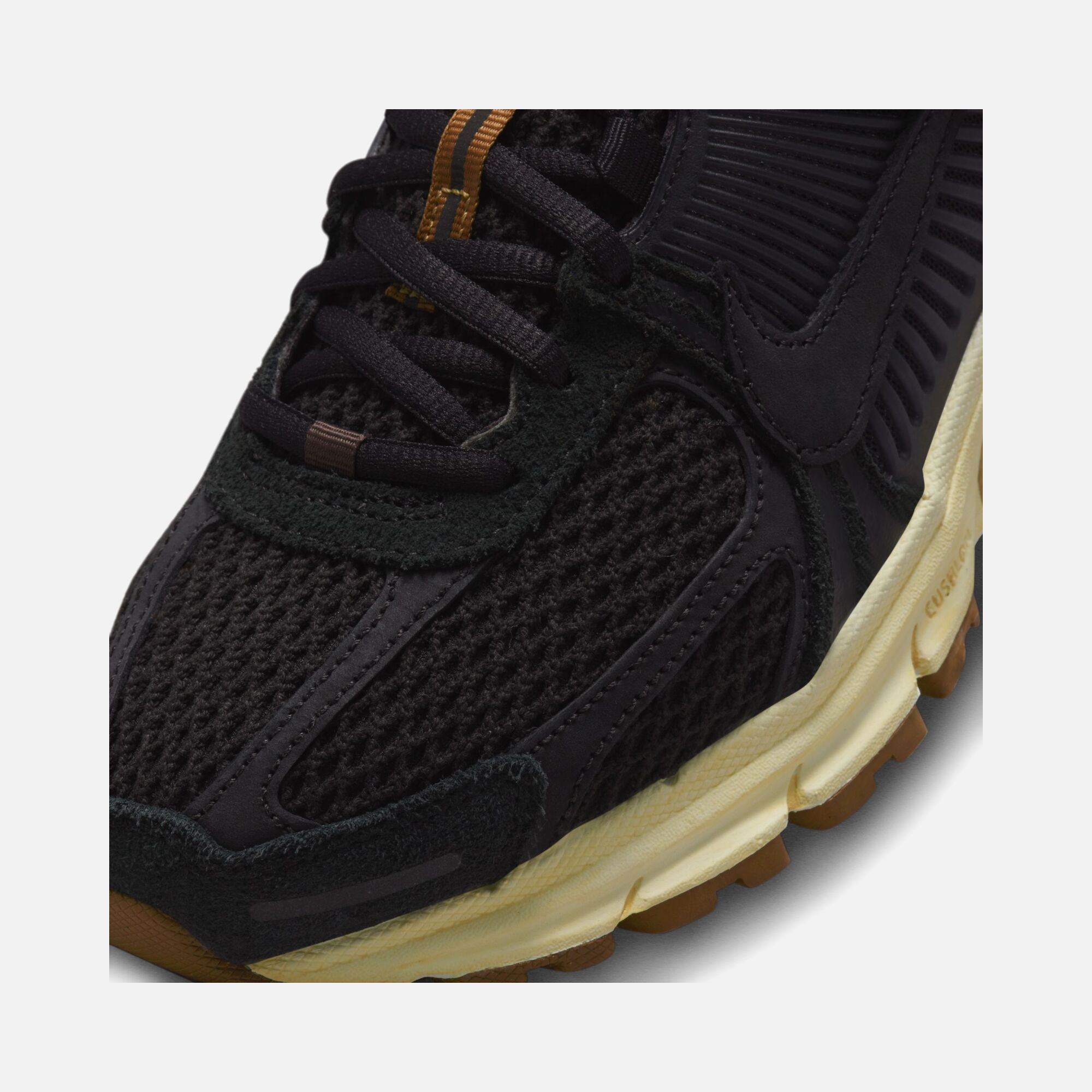 Nike Zoom Vomero 5 Premium Kadın Spor Ayakkabı