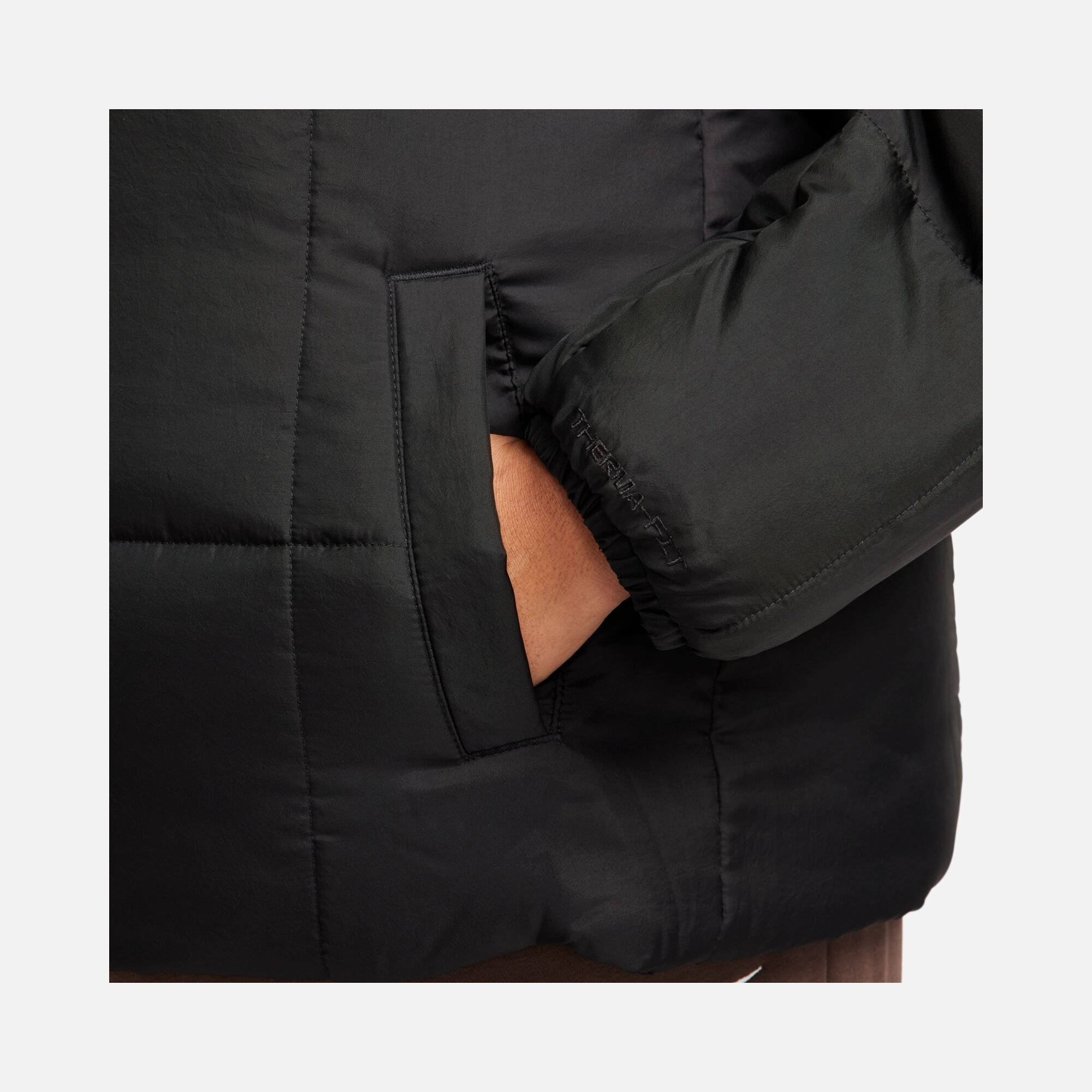 Nike Sportswear Essential Therma-Fit Puffer Full-Zip Hoodie (Plus Size) Kadın Mont