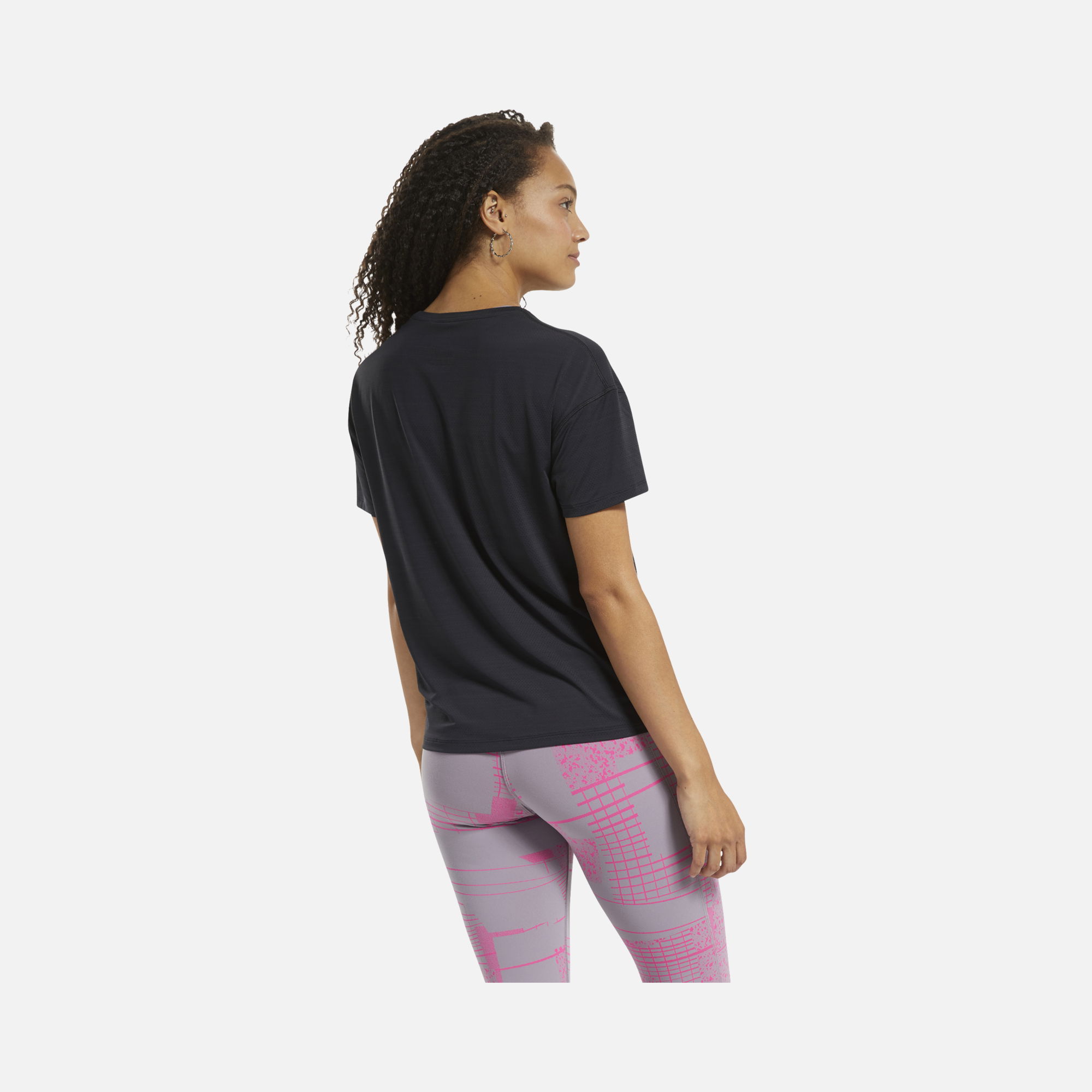 Reebok ACTIVCHILL Graphic Short-Sleeve Kadın Tişört