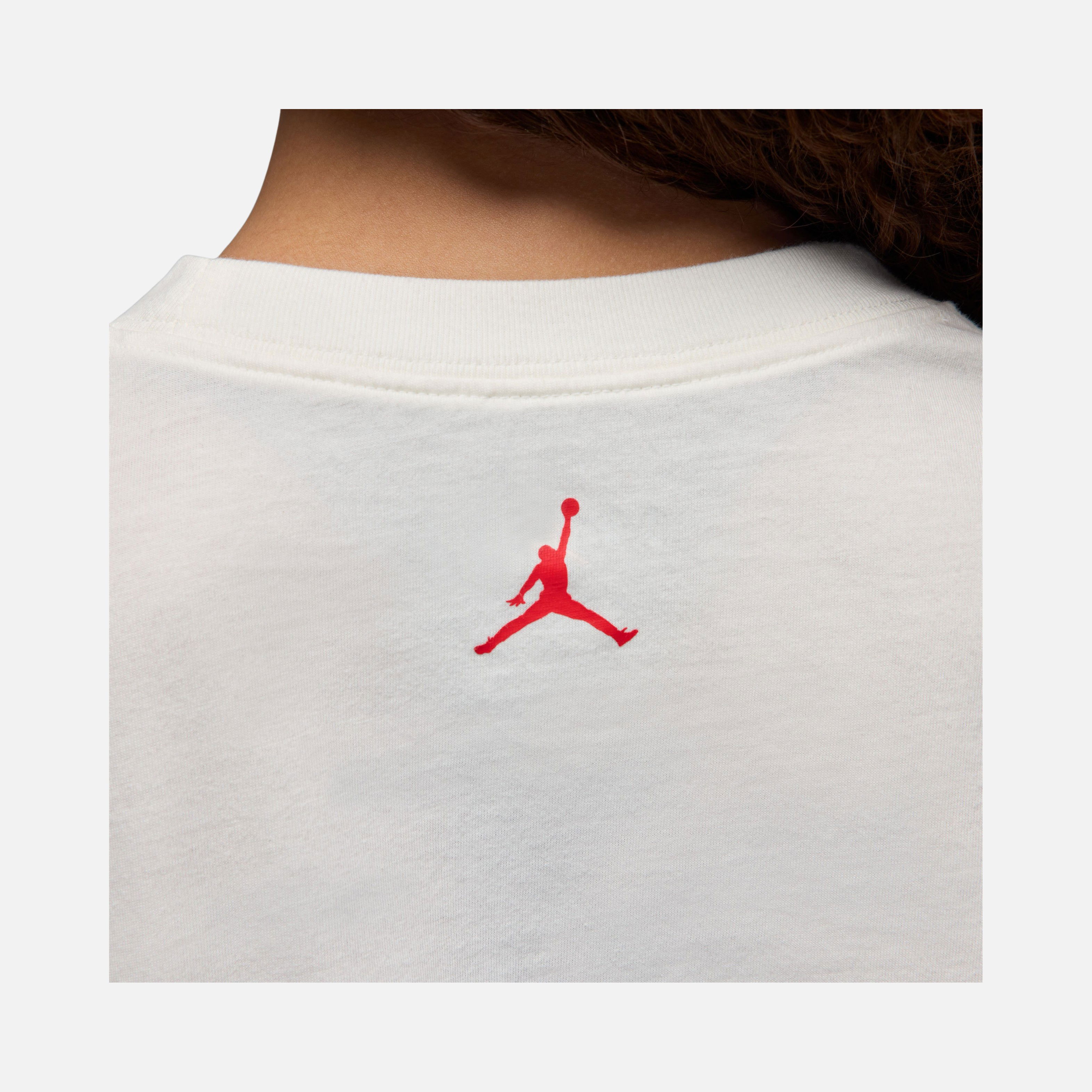 Nike Michael Jordan Graphic 40 Short-Sleeve Kadın Tişört