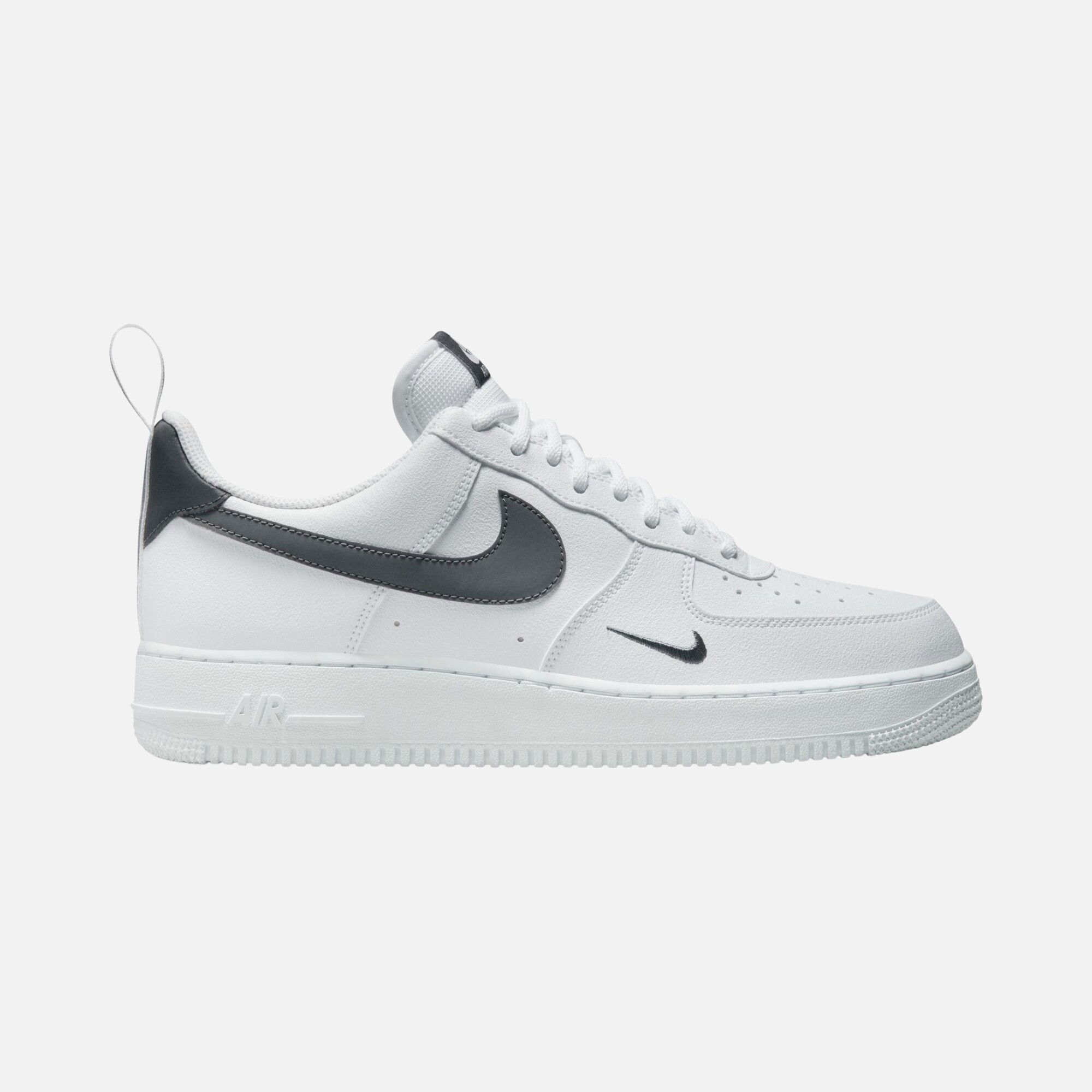Nike Air Force 1 '07 LV8 Utility Erkek Spor Ayakkabı