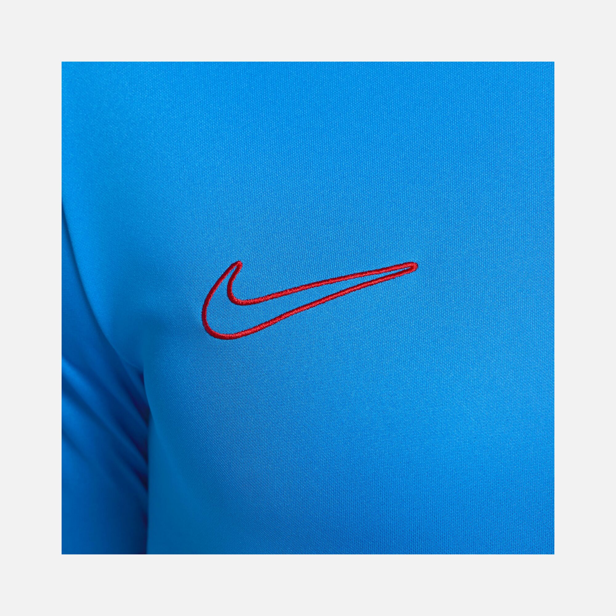 Nike Dri-Fit Academy Smooth Knit Global Football Training Short-Sleeve Erkek Tişört