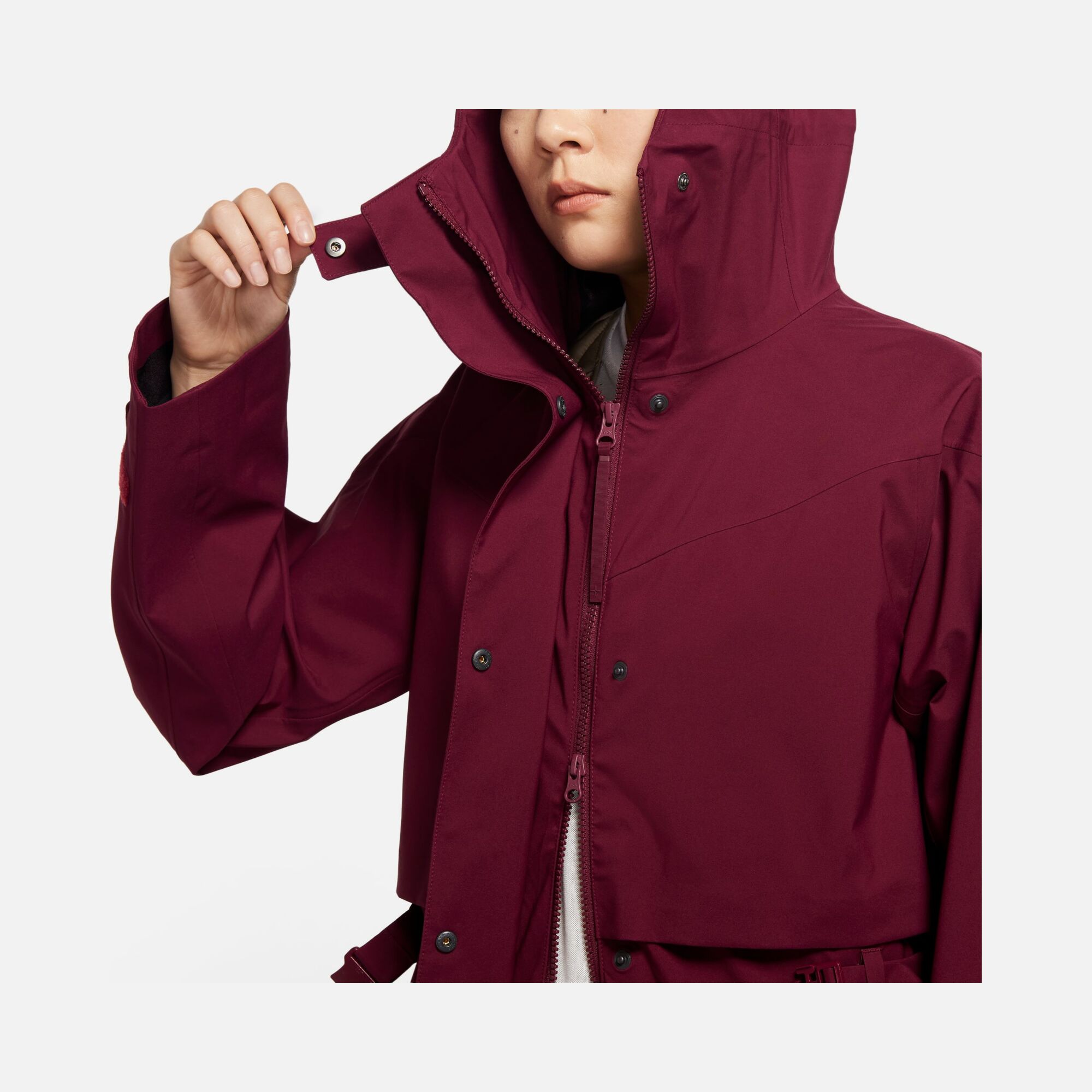 Nike Sportswear Storm-Fit ADV Tech Pack Full-Zip Hoodie Kadın Parka