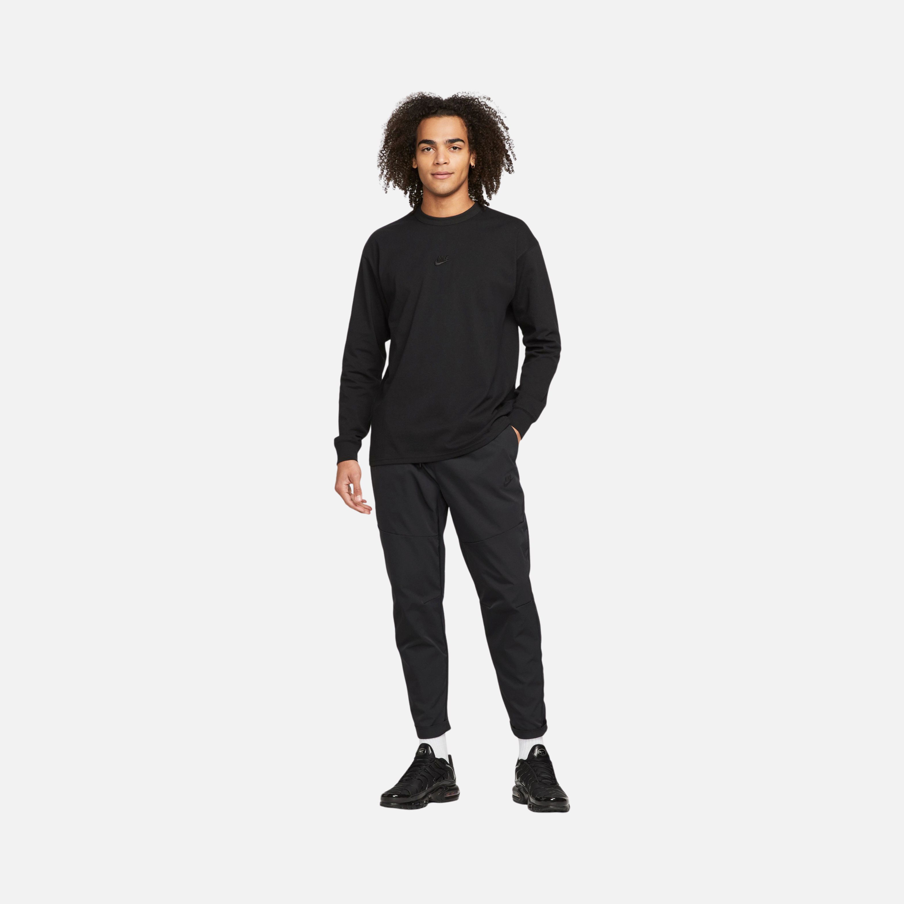 Nike Sportswear Premium Essentials Long-Sleeve Erkek Tişört