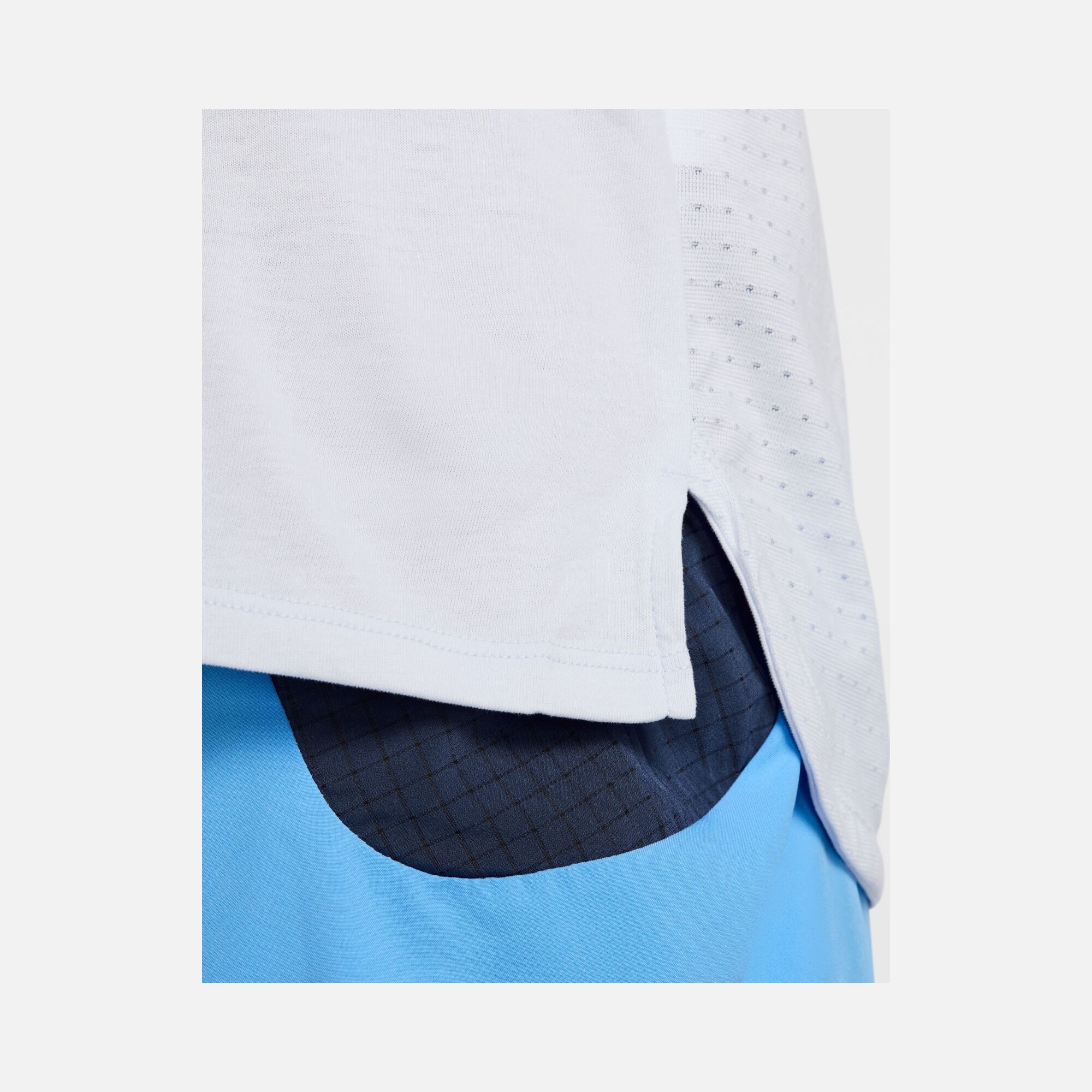 Nike Dri-Fit ADV Solar Chase Trail Running Short-Sleeve Erkek Tişört