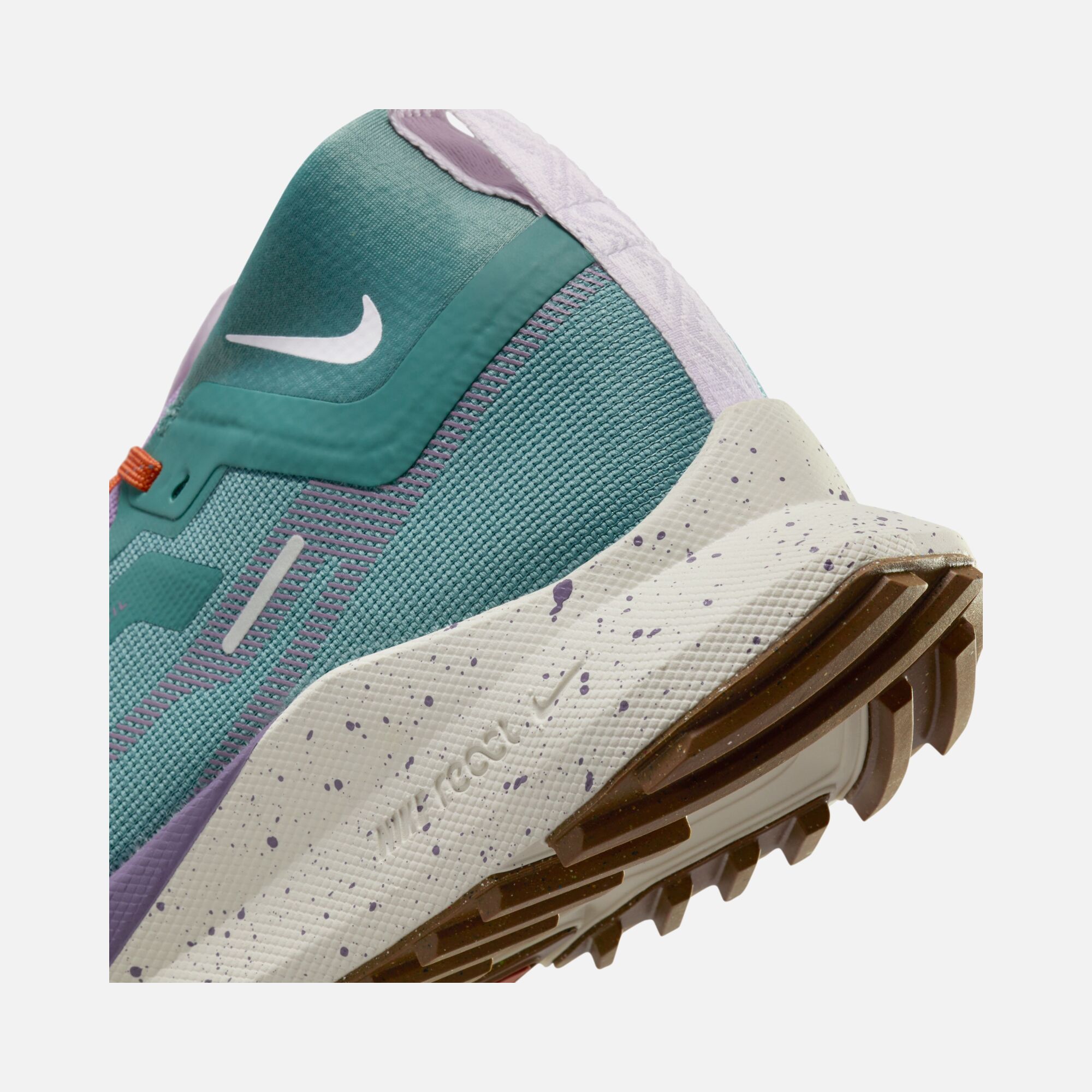 Nike Pegasus Trail 4 Gore-Tex Waterproof Running Kadın Spor Ayakkabı