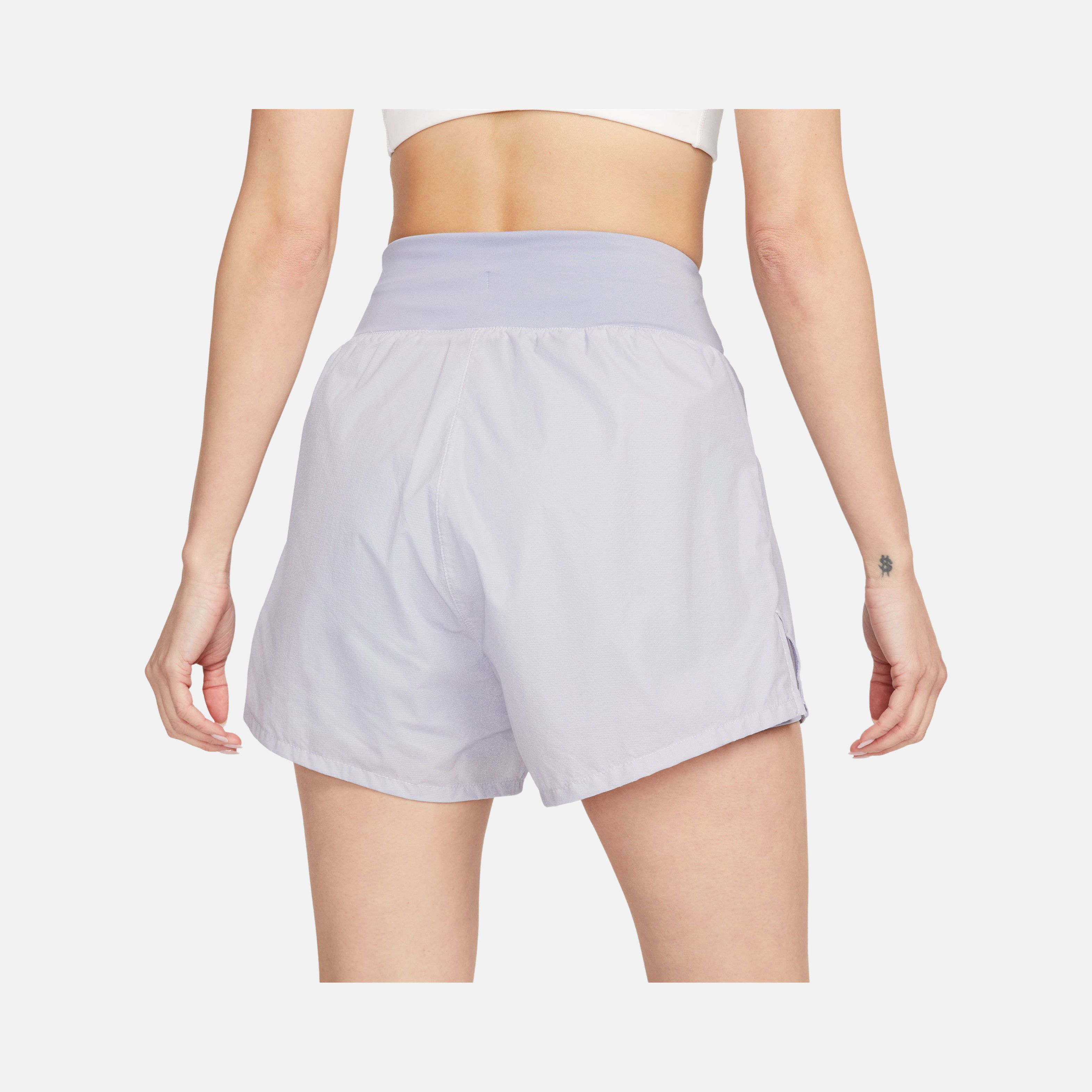 Nike Division 8cm Running Kadın Şort