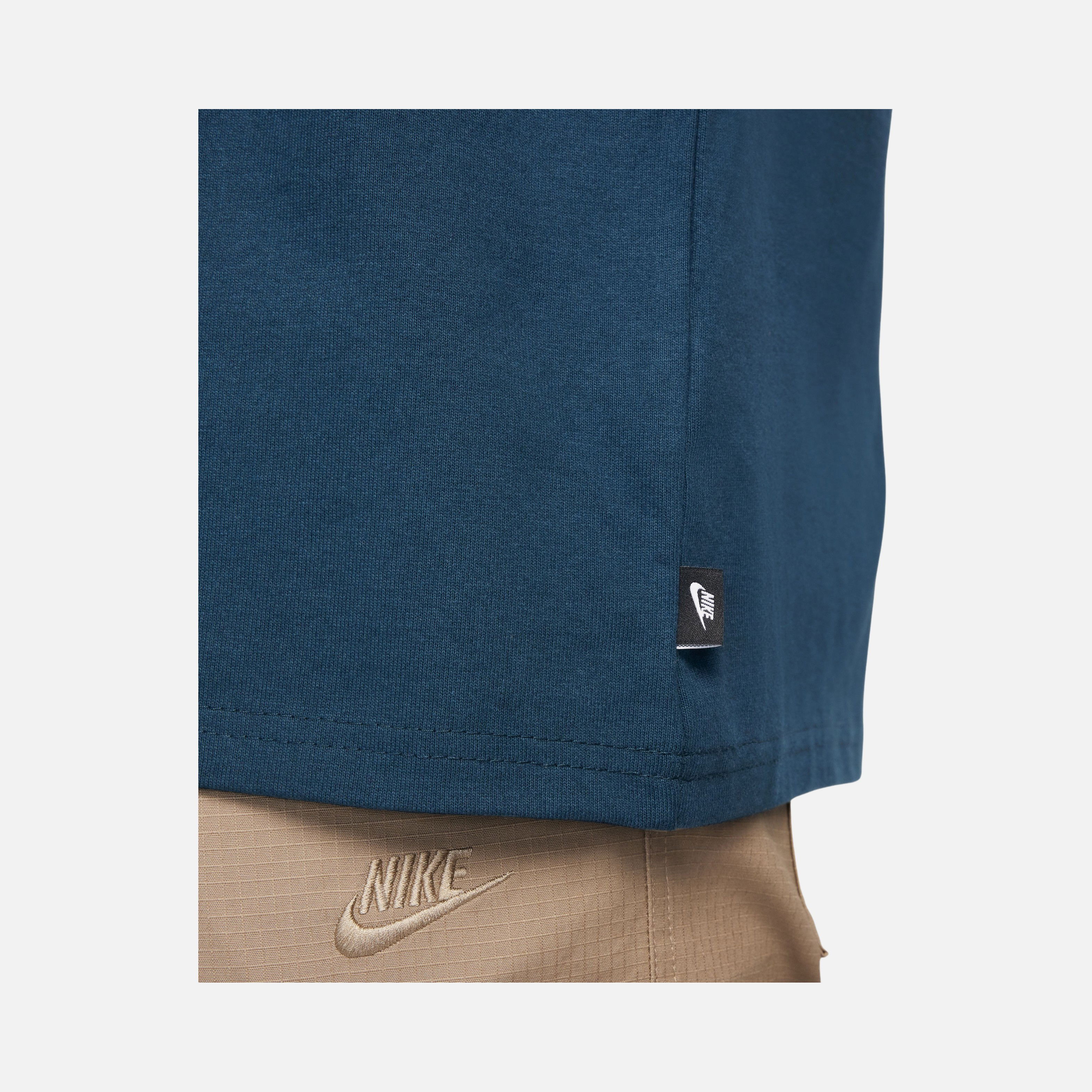 Nike Sportswear Premium Essentials Short-Sleeve Erkek Tişört