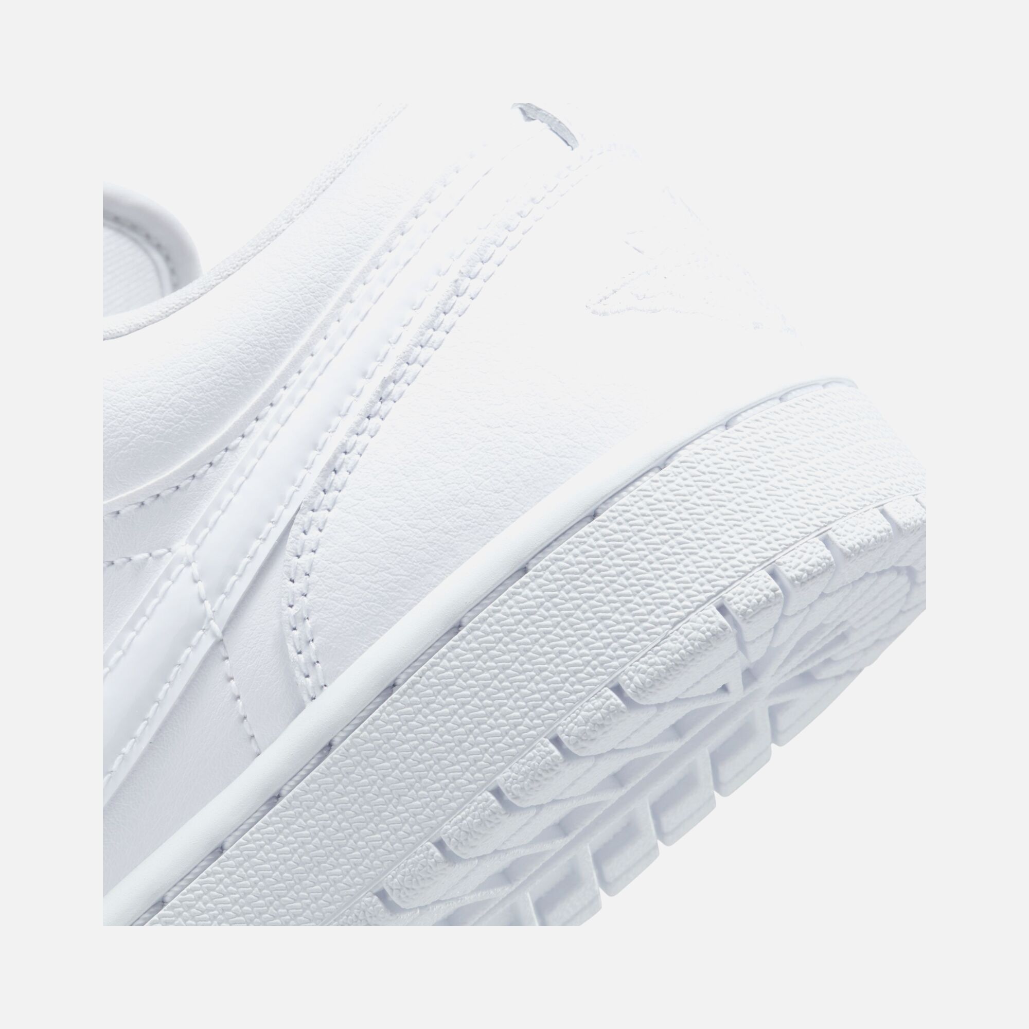 Nike Air Jordan 1 Low CO Kadın Spor Ayakkabı