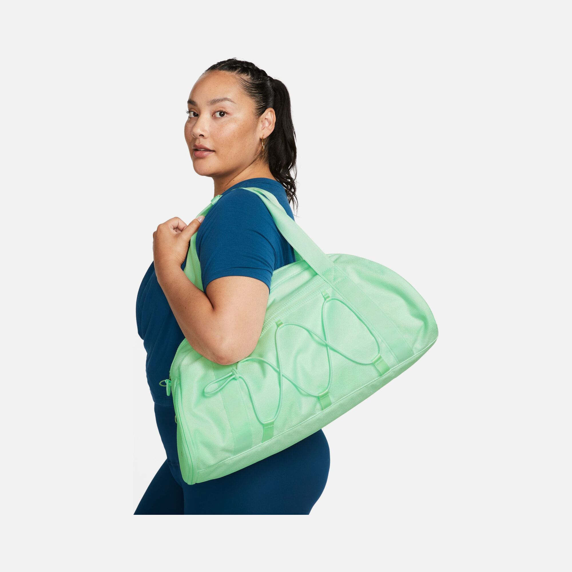 Nike One Club Training (24 L) Kadın Spor Çantası