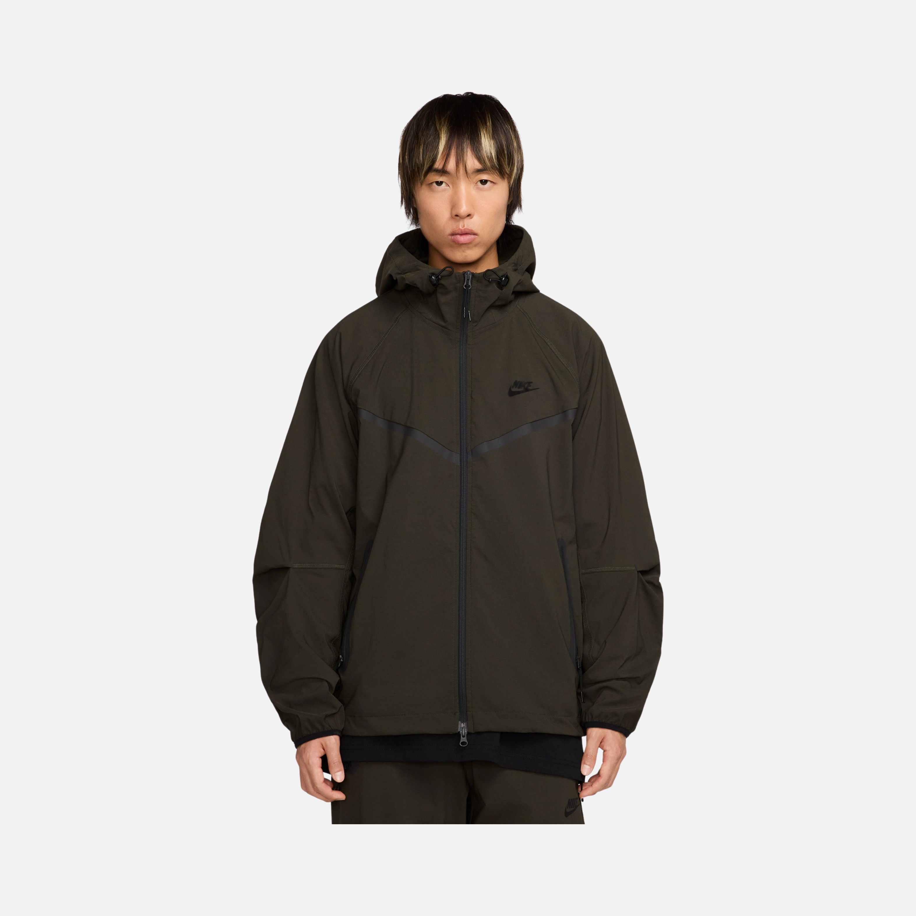 Nike Tech Woven Windrunner Full-Zip Hooded Erkek Ceket