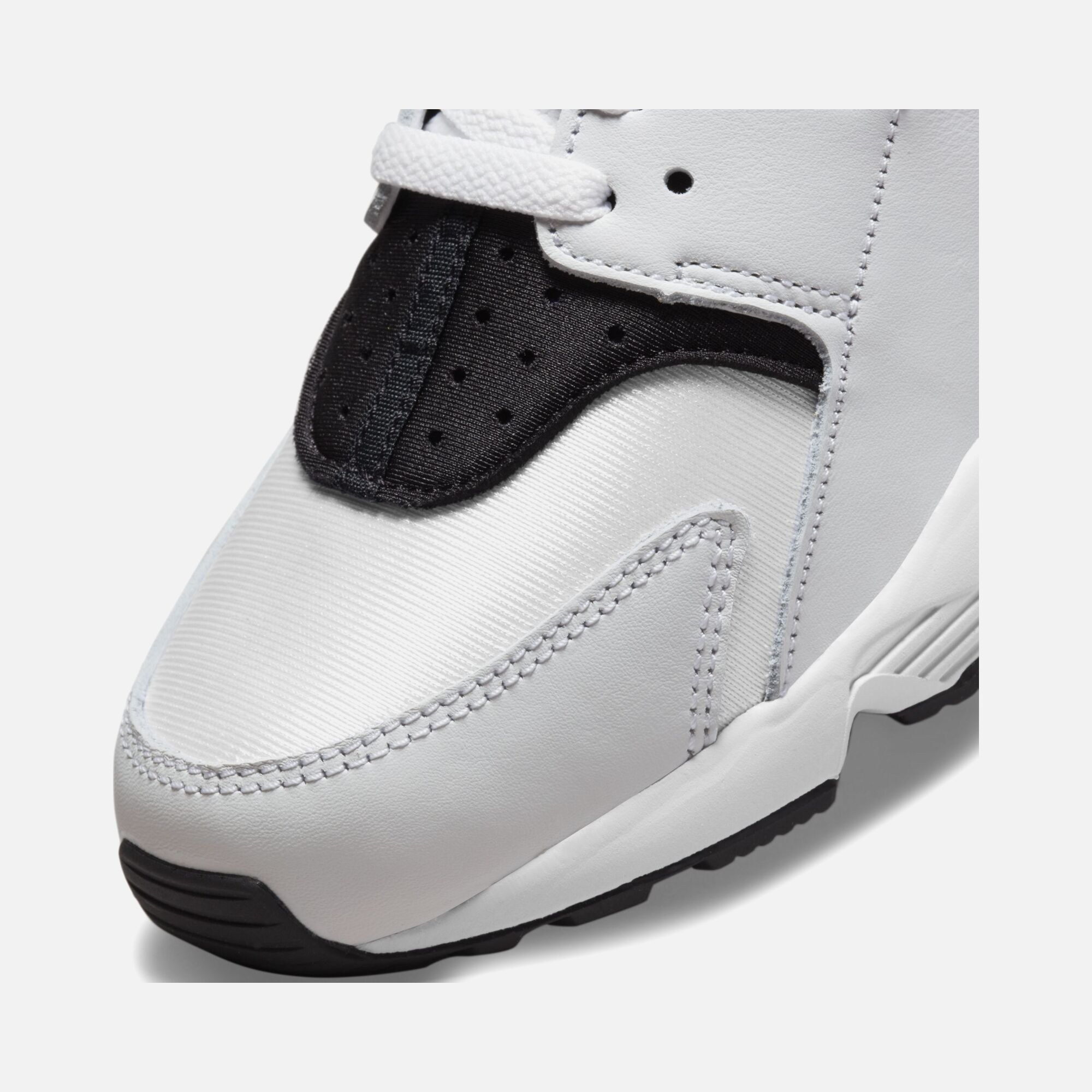 Nike Air Huarache CO Kadın Spor Ayakkabı