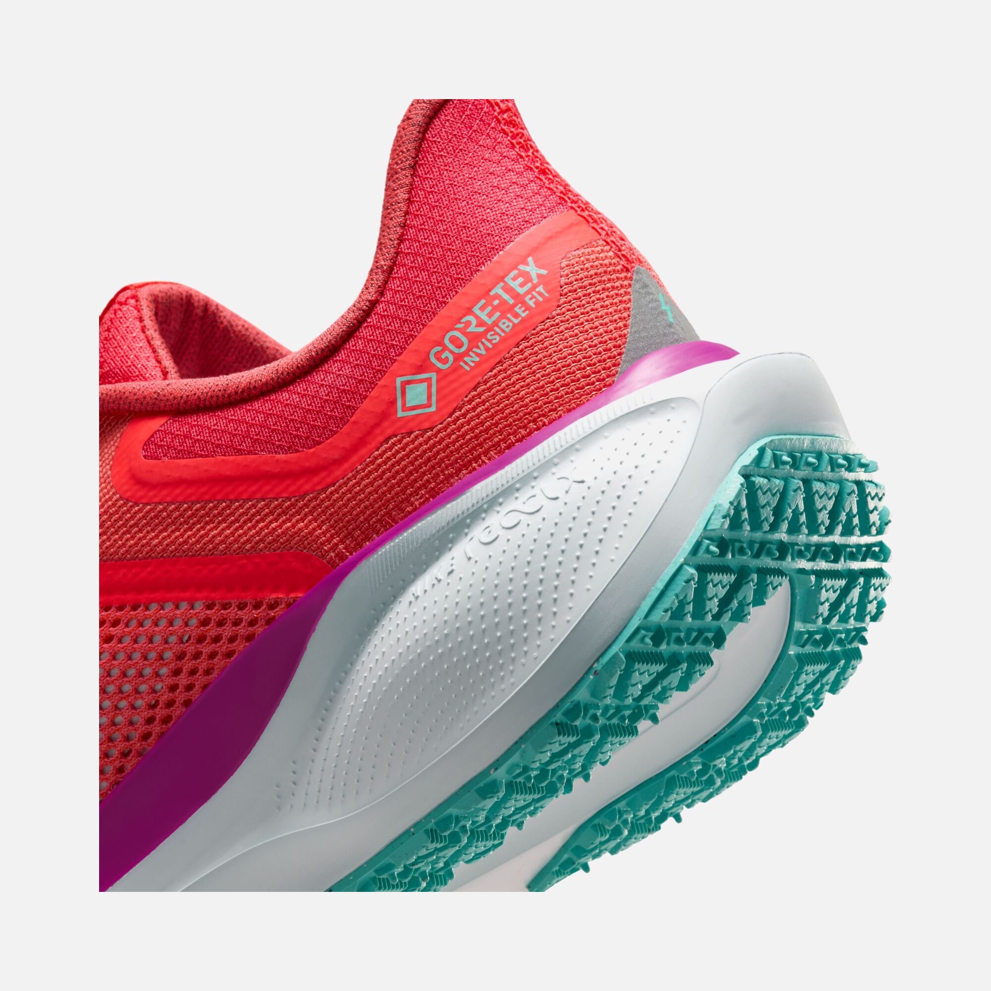 Nike Air Zoom Pegasus 41 Gore-Tex Road Running Kadın Spor Ayakkabı