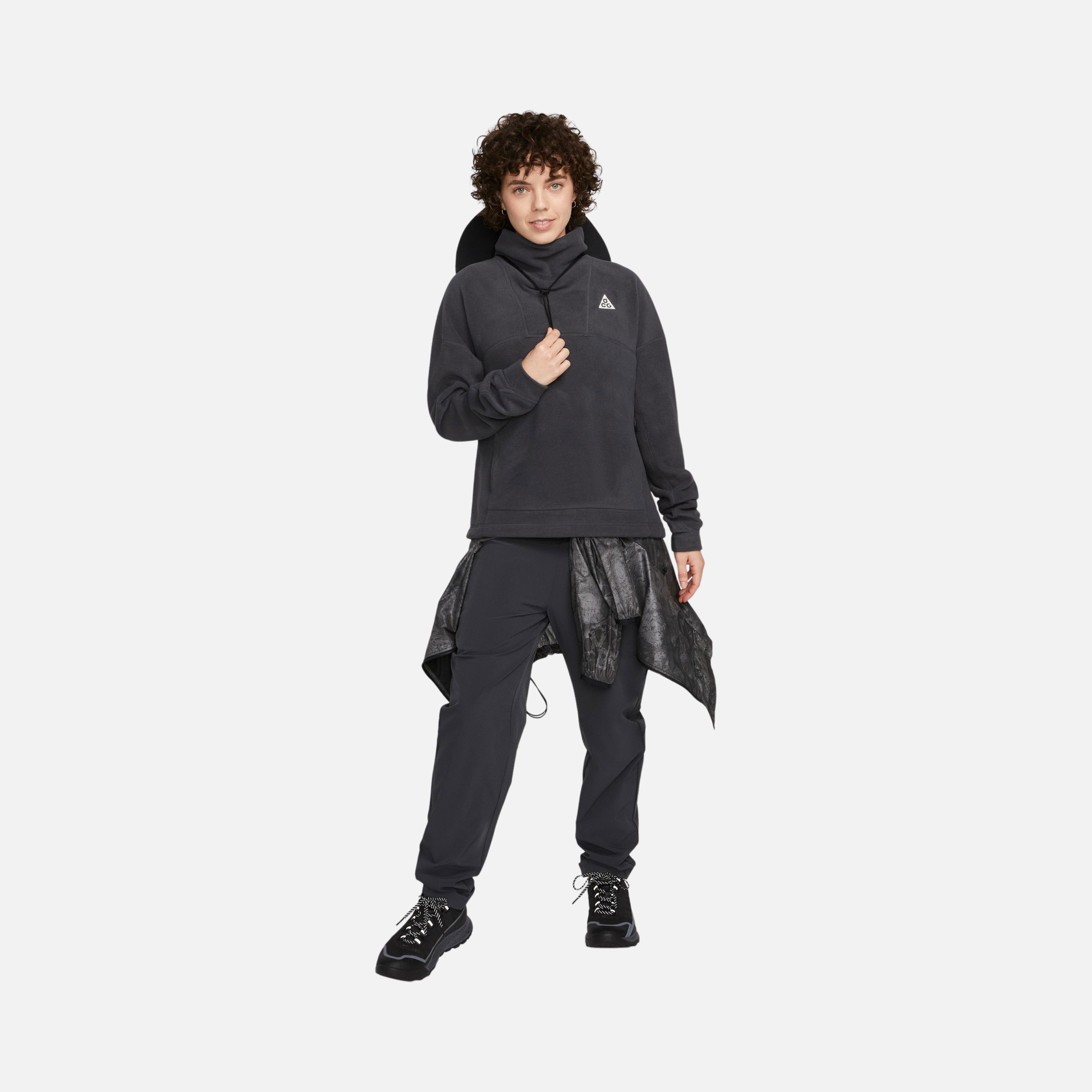 Nike Sportswear Polartec® ACG "Wolf Tree" Mid Turtleneck Kadın Sweatshirt