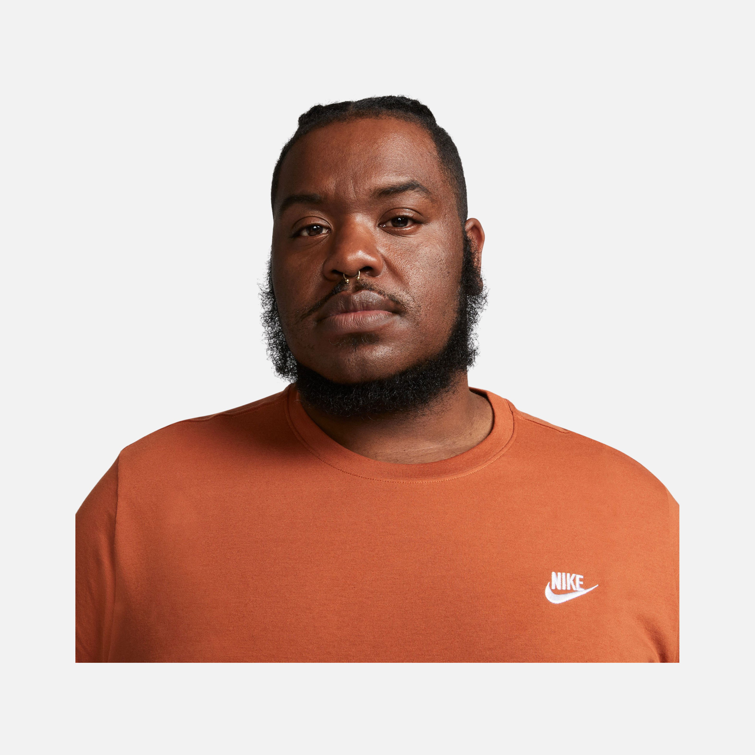 Nike Sportswear Club Short-Sleeve Erkek Tişört