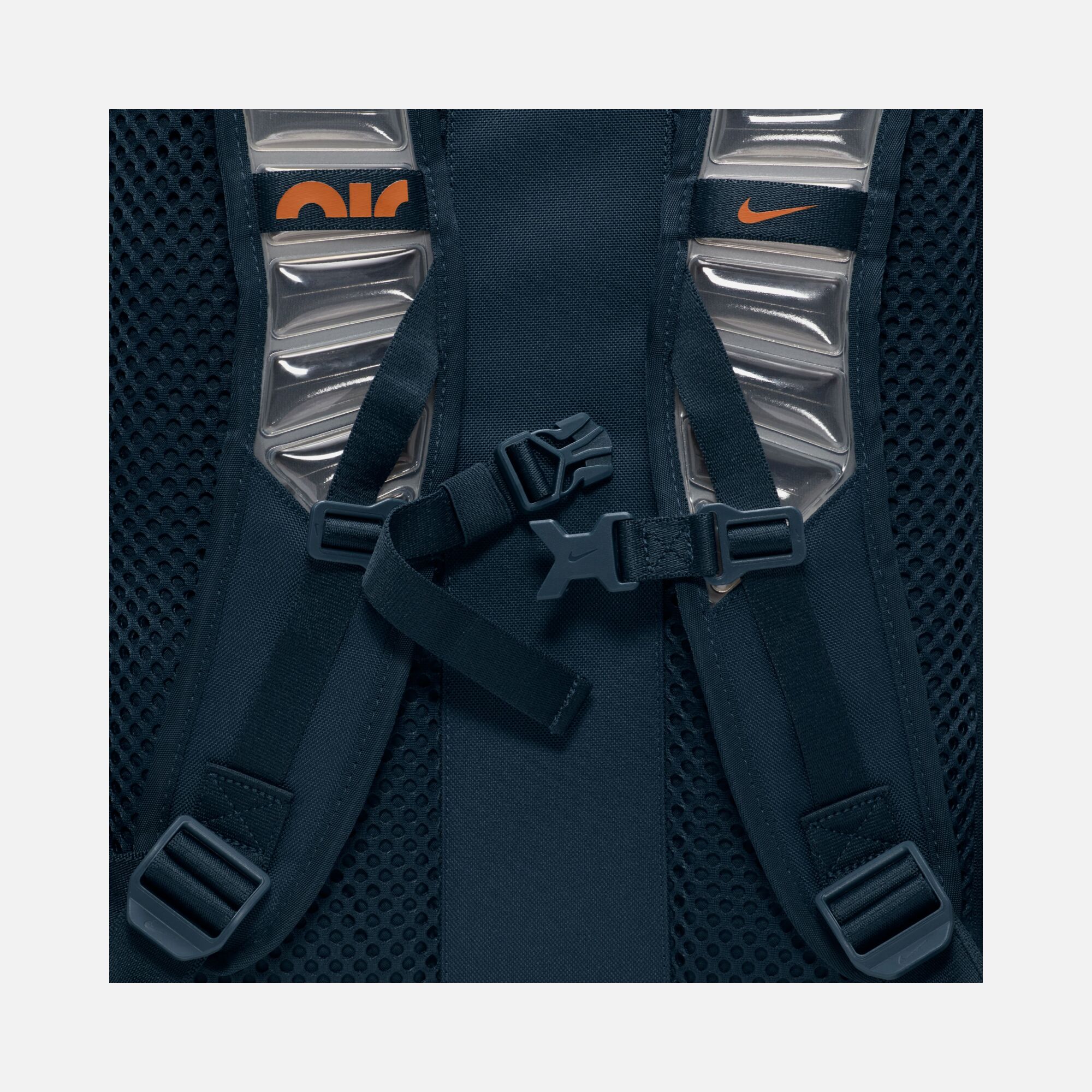 Nike Utility Elite Training (32 L) Erkek Sırt Çantası