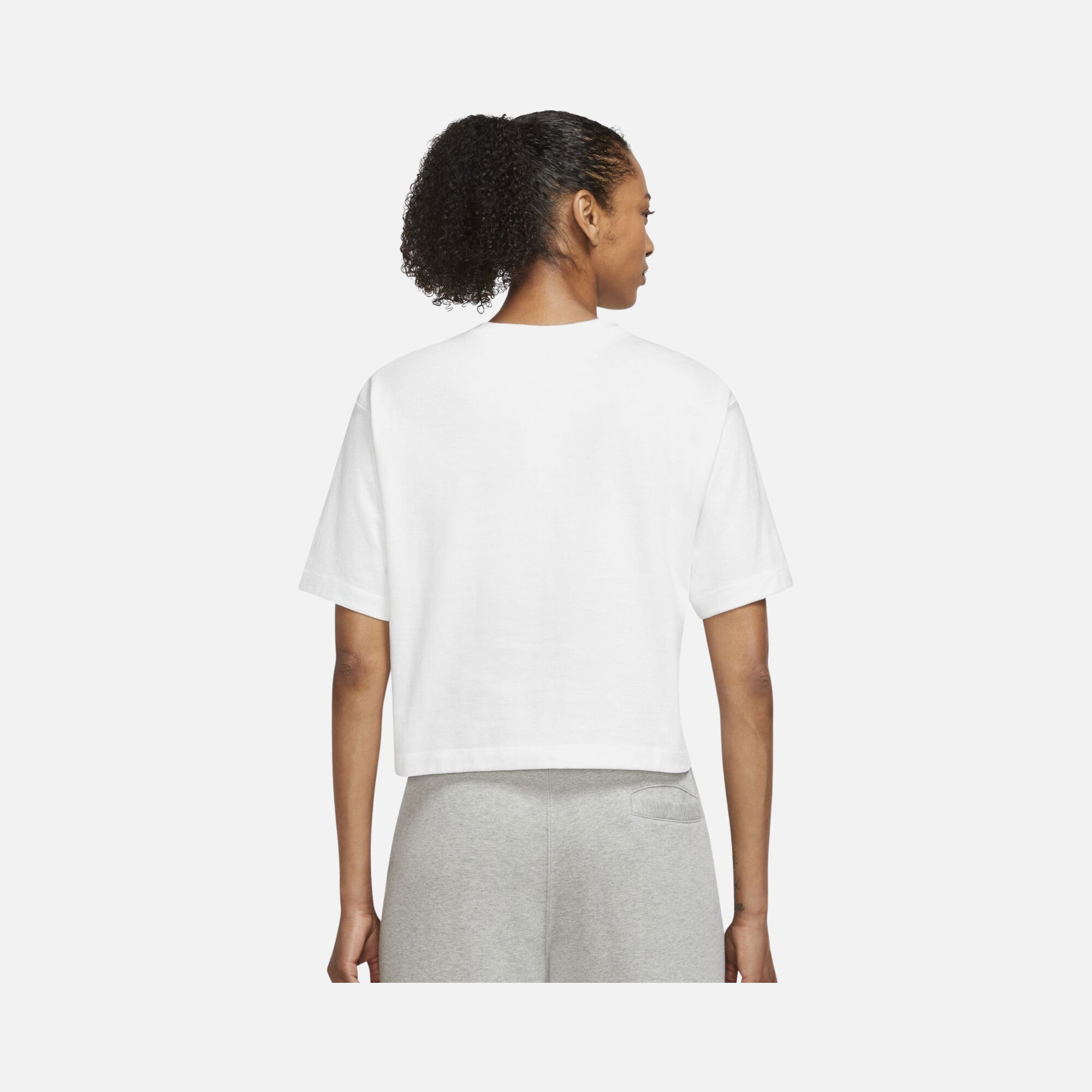 Nike Jordan Essentials Boxy 2 Crop Short-Sleeve Kadın Tişört