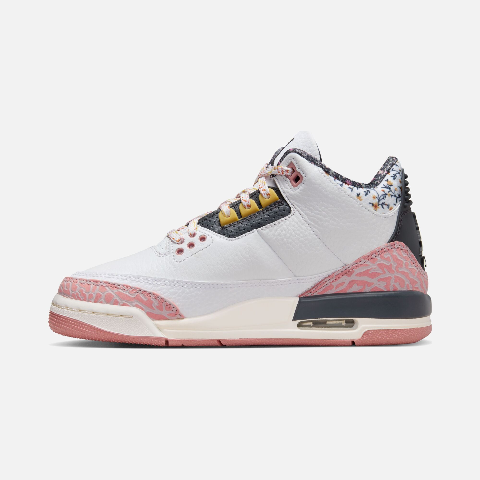 Nike Air Jordan 3 Retro (GS) Basketbol Ayakkabısı