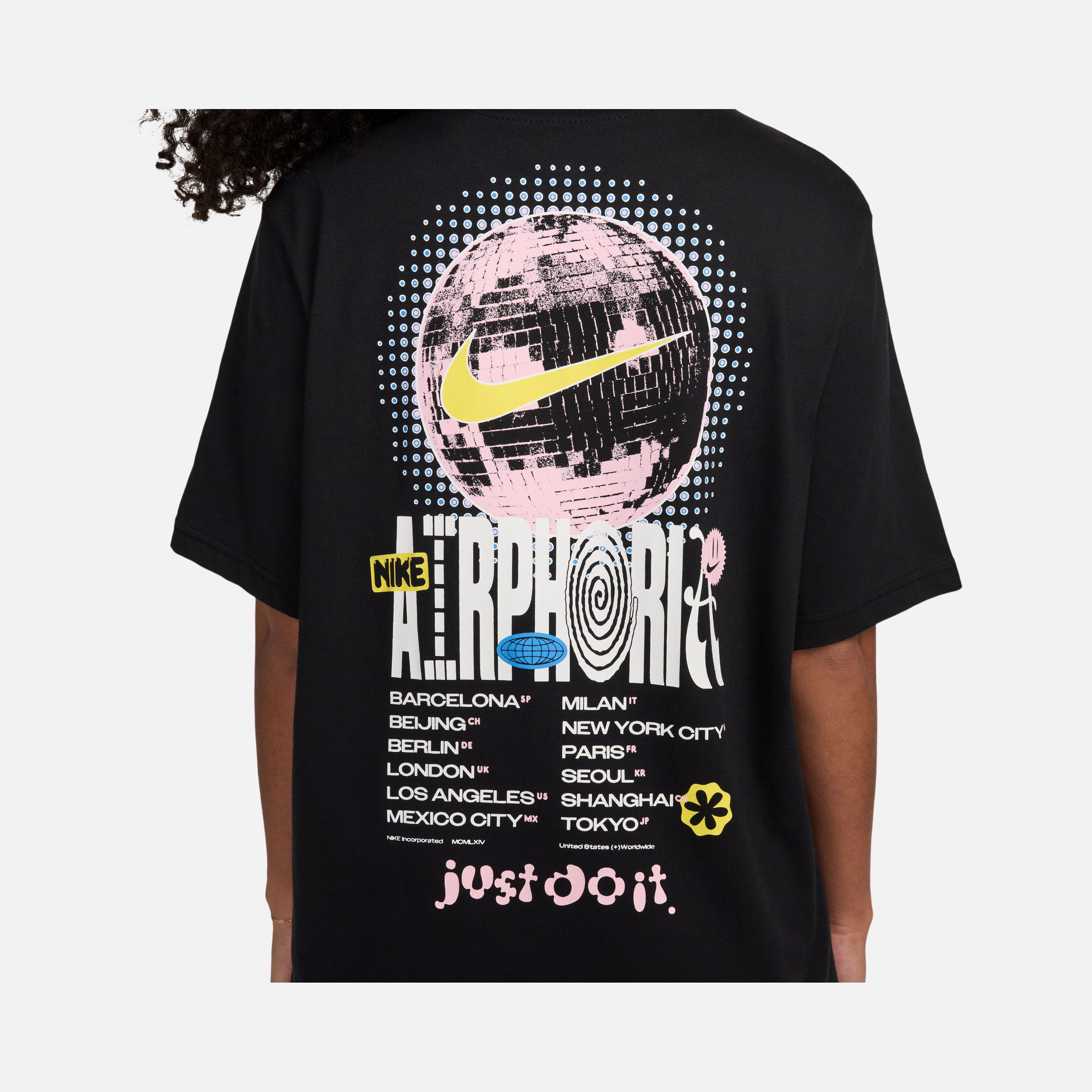 Nike Sportswear Oc2 Festival Graphic Boyfriend Short-Sleeve Kadın Tişört