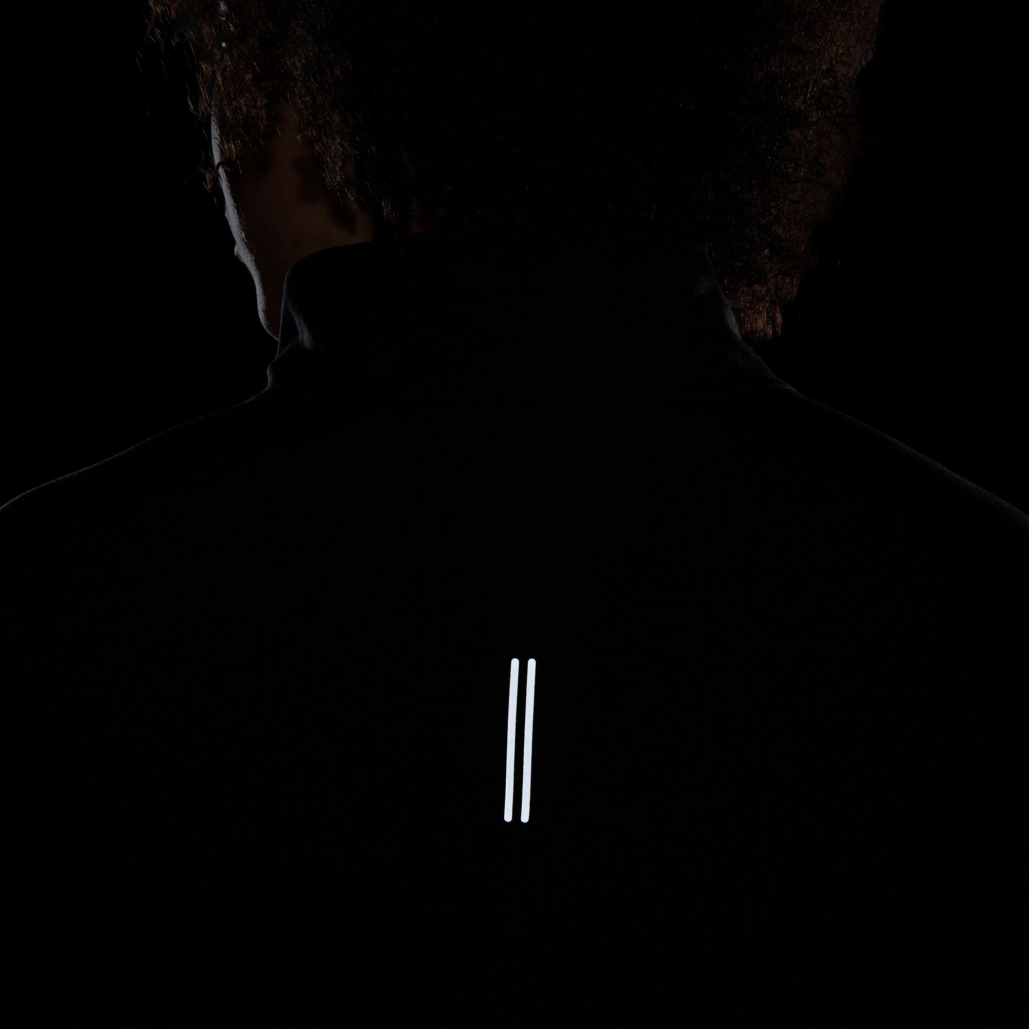 Nike Element Running 1/2-Zip Long-Sleeve (Plus-Size) Kadın Tişört