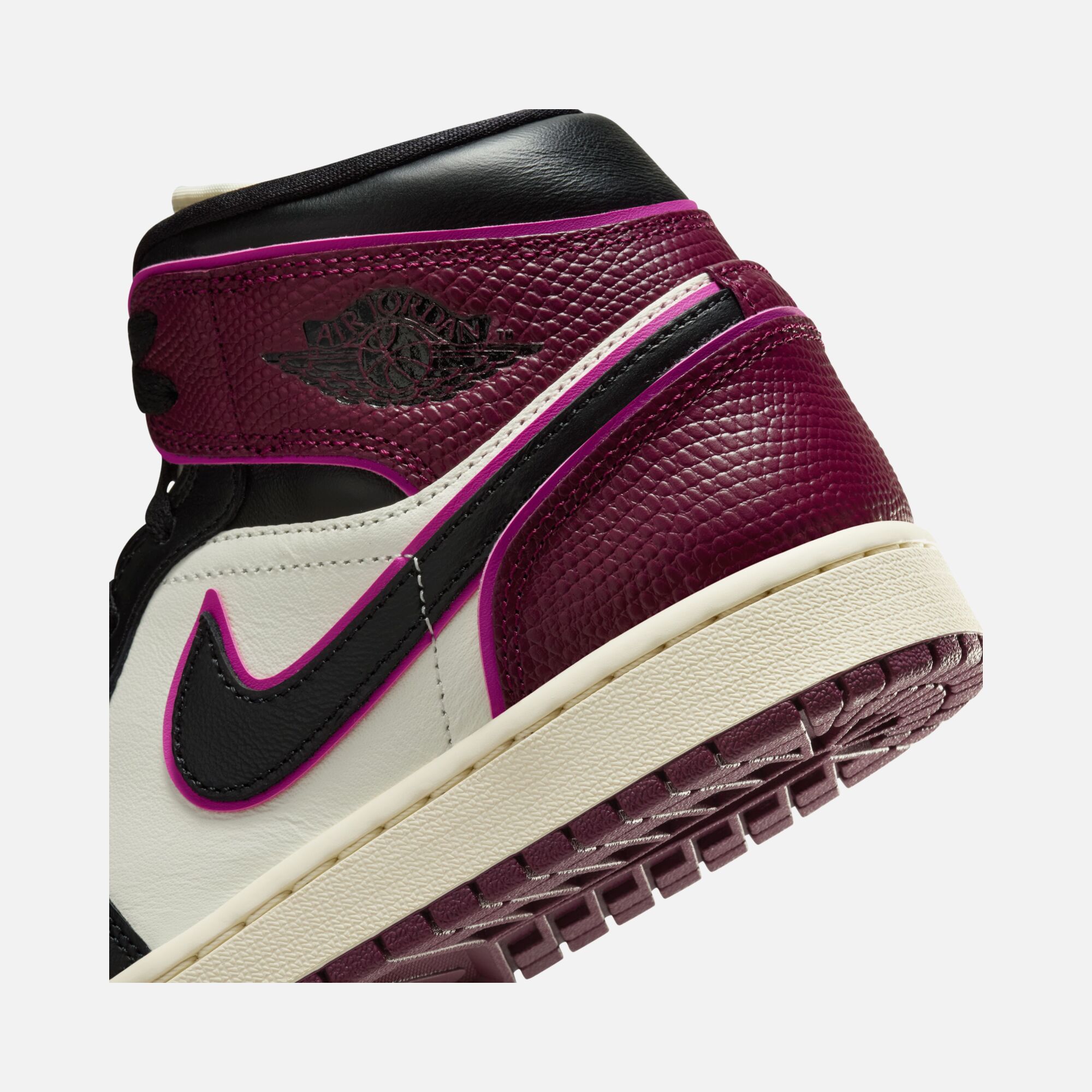 Nike Air Jordan 1 Mid SE FW24 Kadın Spor Ayakkabı