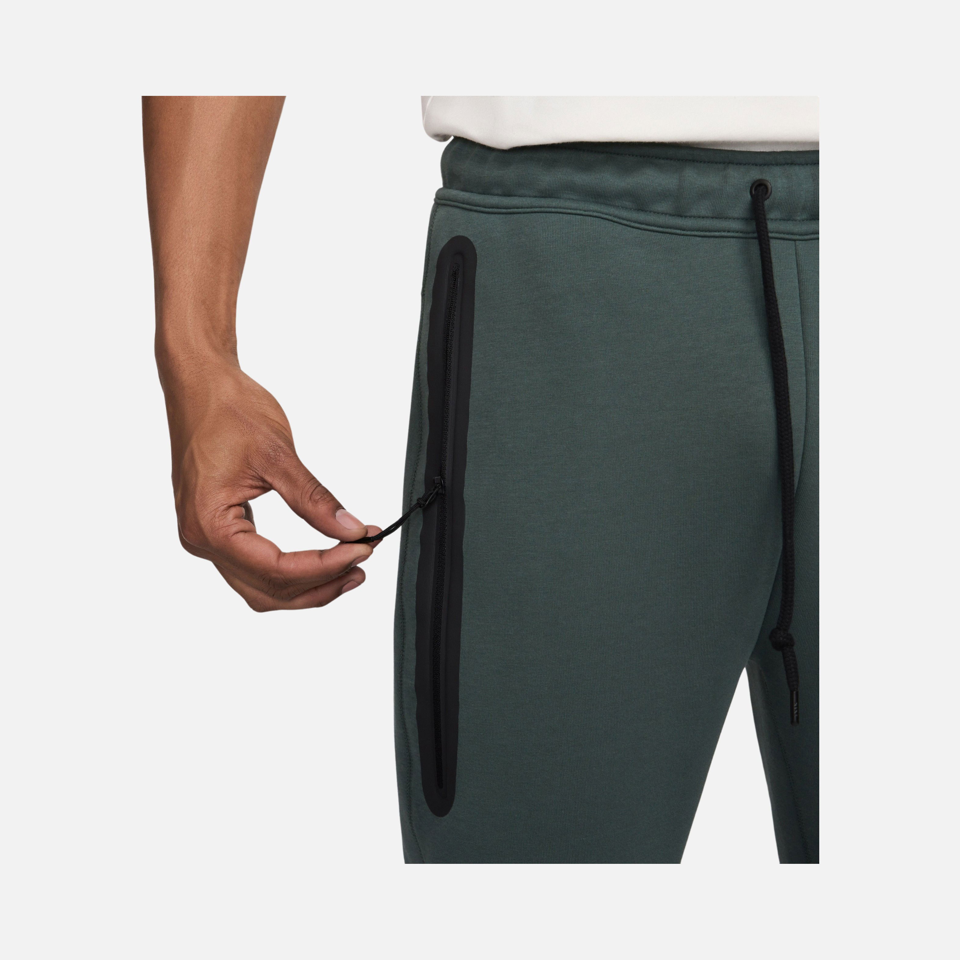 Nike Sportswear Tech Fleece FW24 Erkek Eşofman Altı