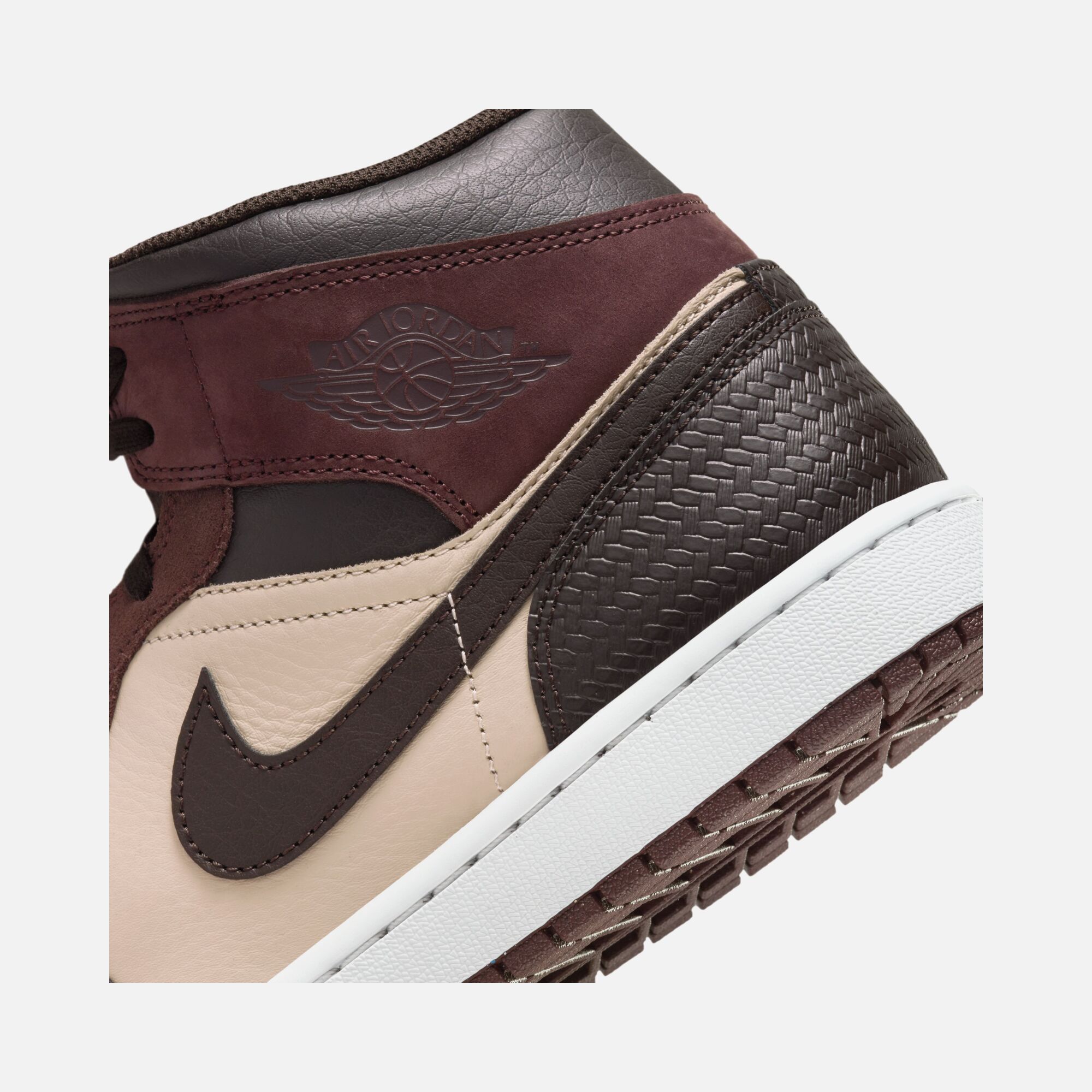 Nike Air Jordan 1 Mid SE ''Paris YMCA'' Erkek Spor Ayakkabı