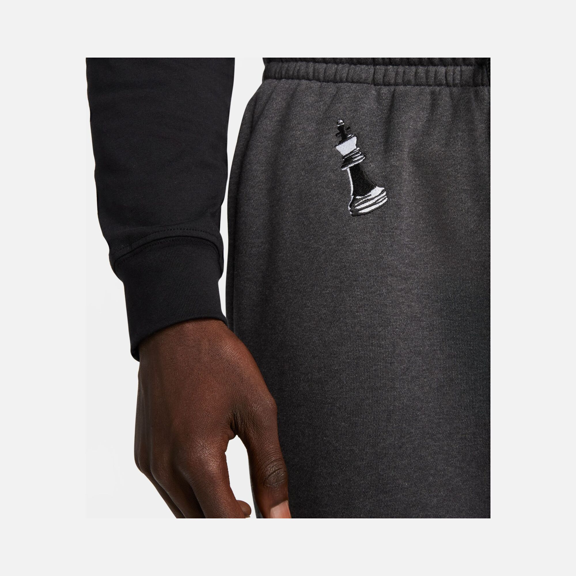 Nike LeBron Fleece Chess and Clock Graphic Erkek Eşofman Altı