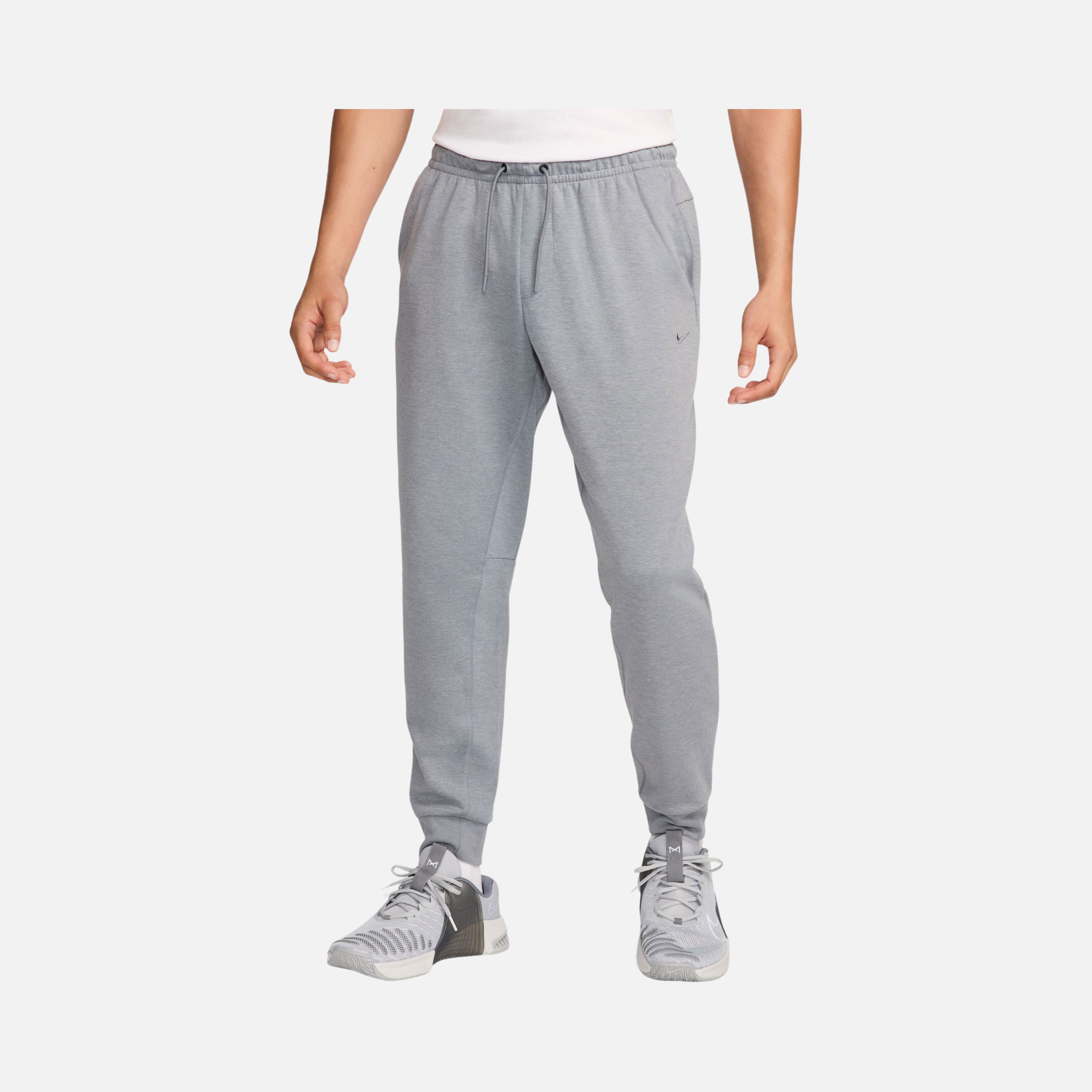 Nike Primary Dri-Fit UV Versatile Training Erkek Eşofman Altı