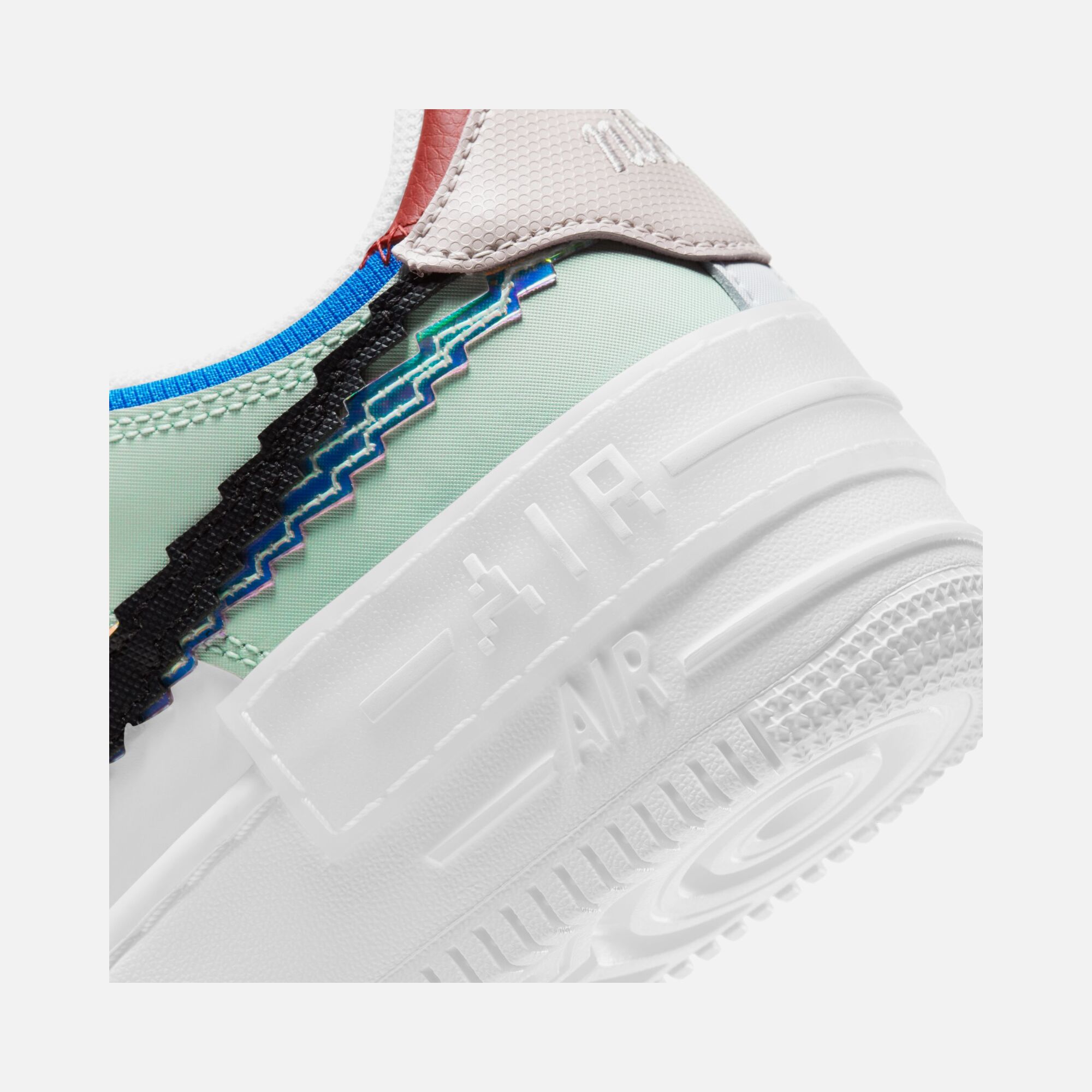 Nike Air Force 1 Shadow SE ''Pixel Swoosh'' Kadın Spor Ayakkabı