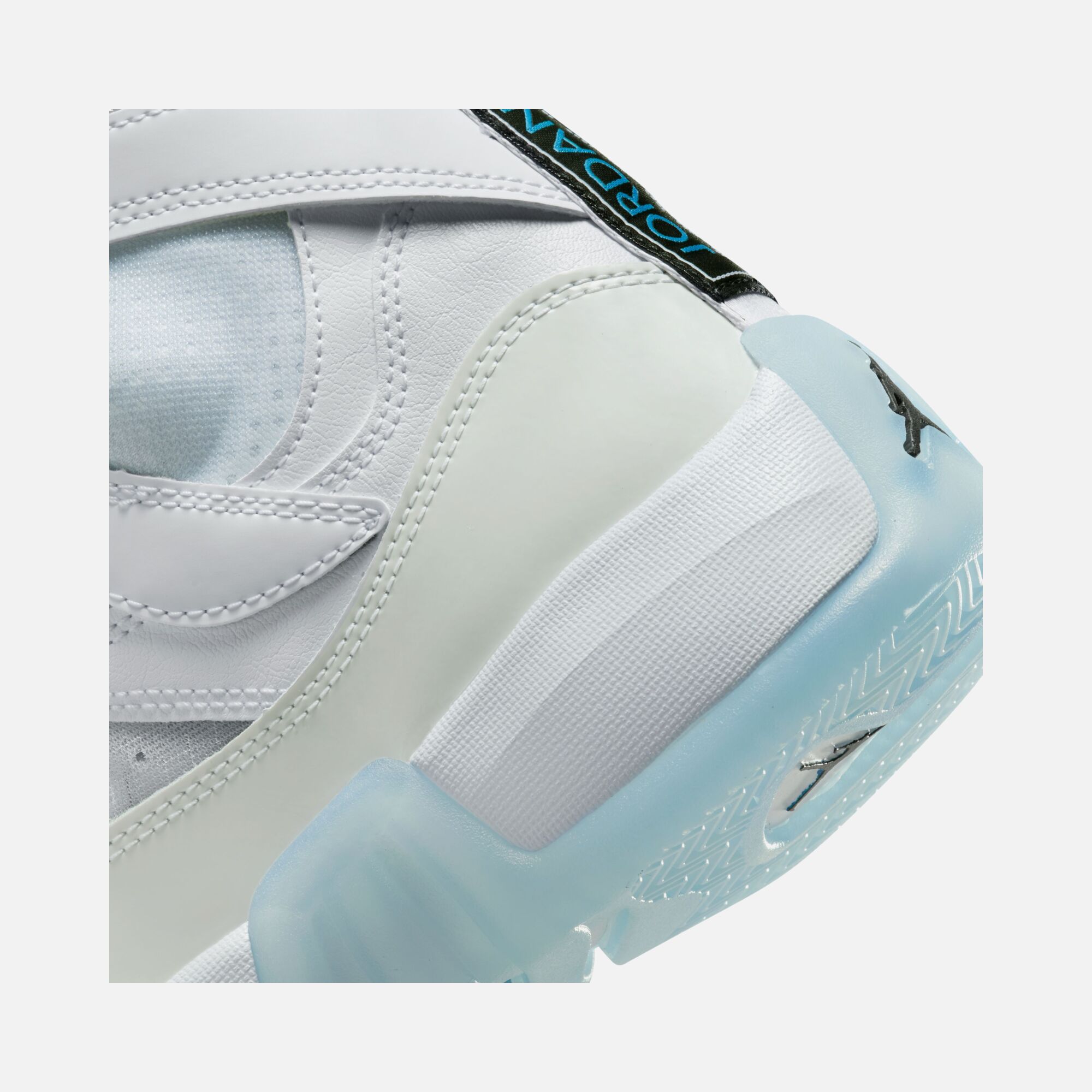 Nike Jordan Jumpman Two Trey Erkek Basketbol Ayakkabısı