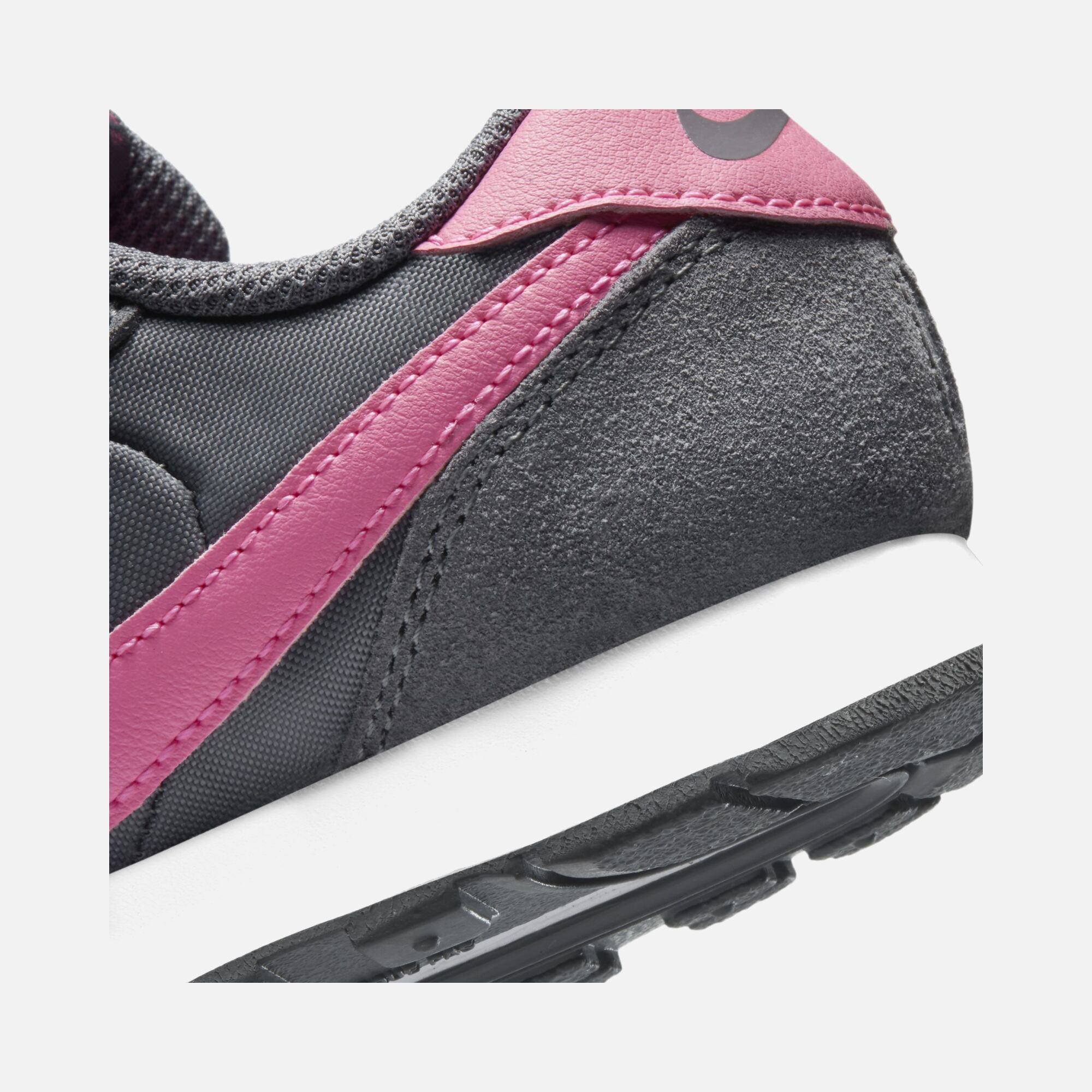 Nike MD Valiant (PSV) Çocuk Spor Ayakkabı