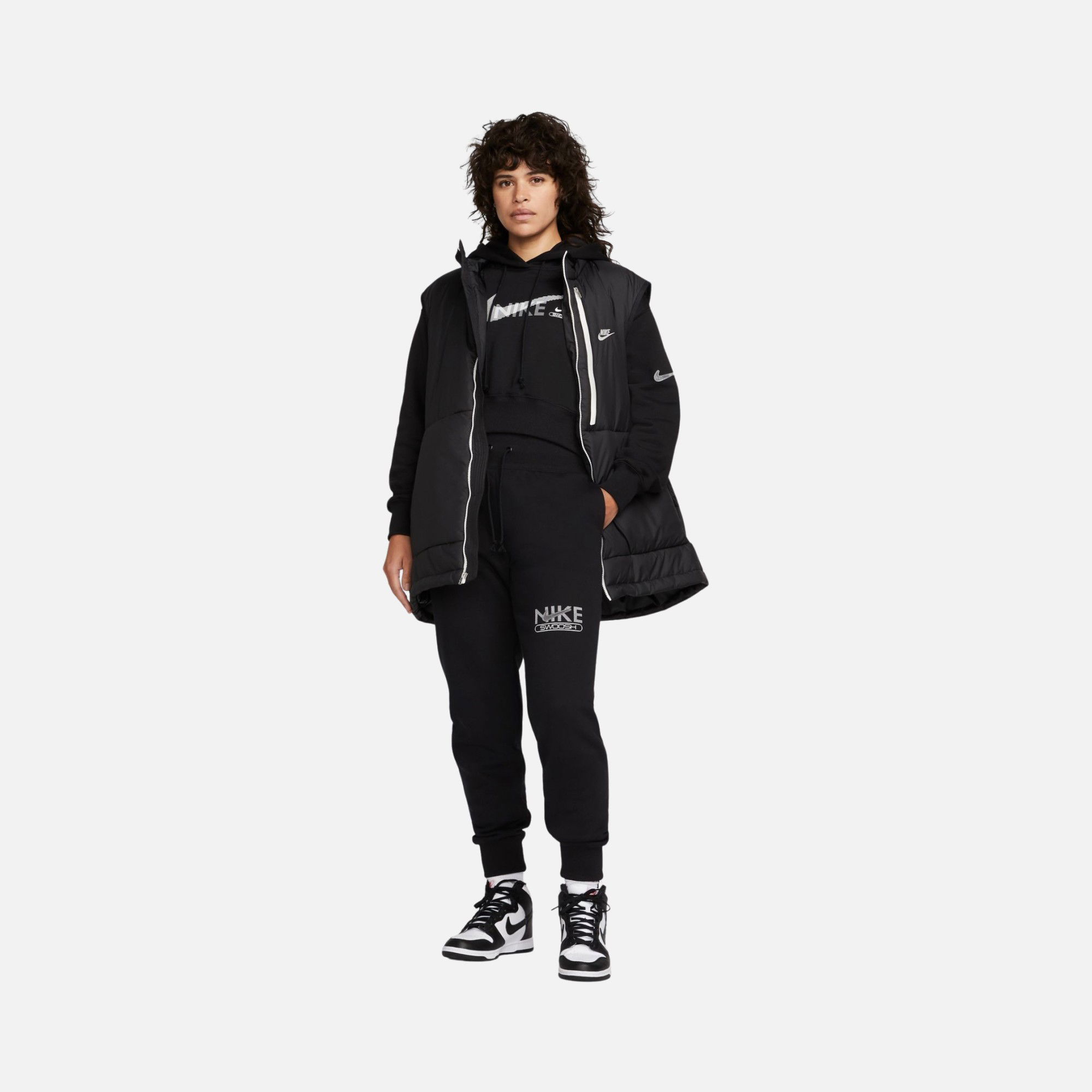 Nike Sportswear Swoosh High-Waist Fleece Kadın Eşofman Altı