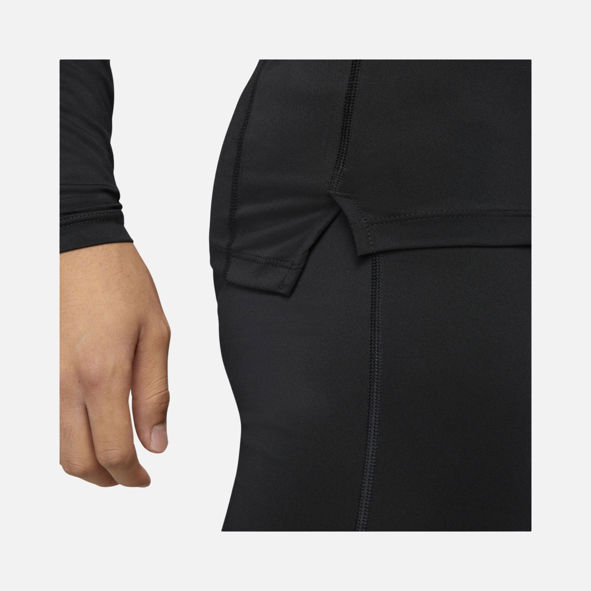 Nike Pro Dri-Fit Tight-Fit Long-Sleeve Erkek Tişört