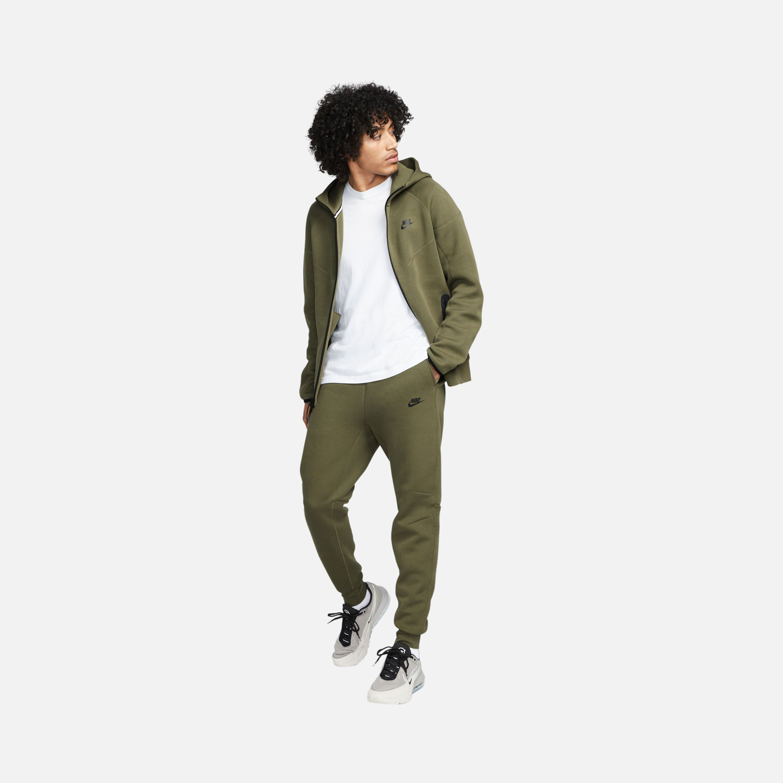 Nike Sportswear Tech Fleece FW24 Erkek Eşofman Altı