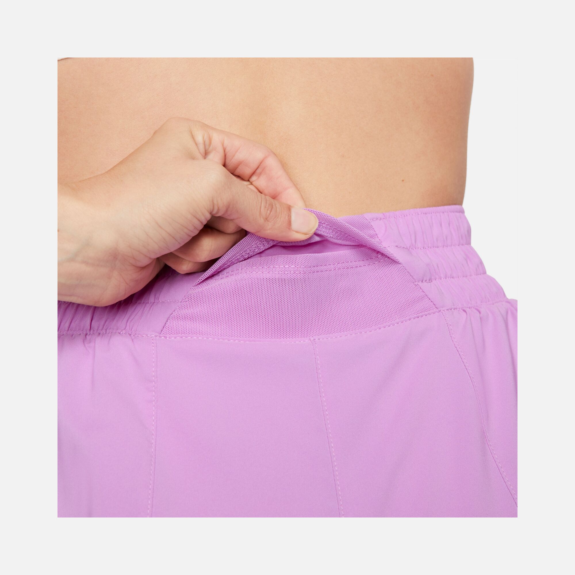 Nike Dri-Fit One High-Waisted 3" 2-in-1 Training Kadın Şort