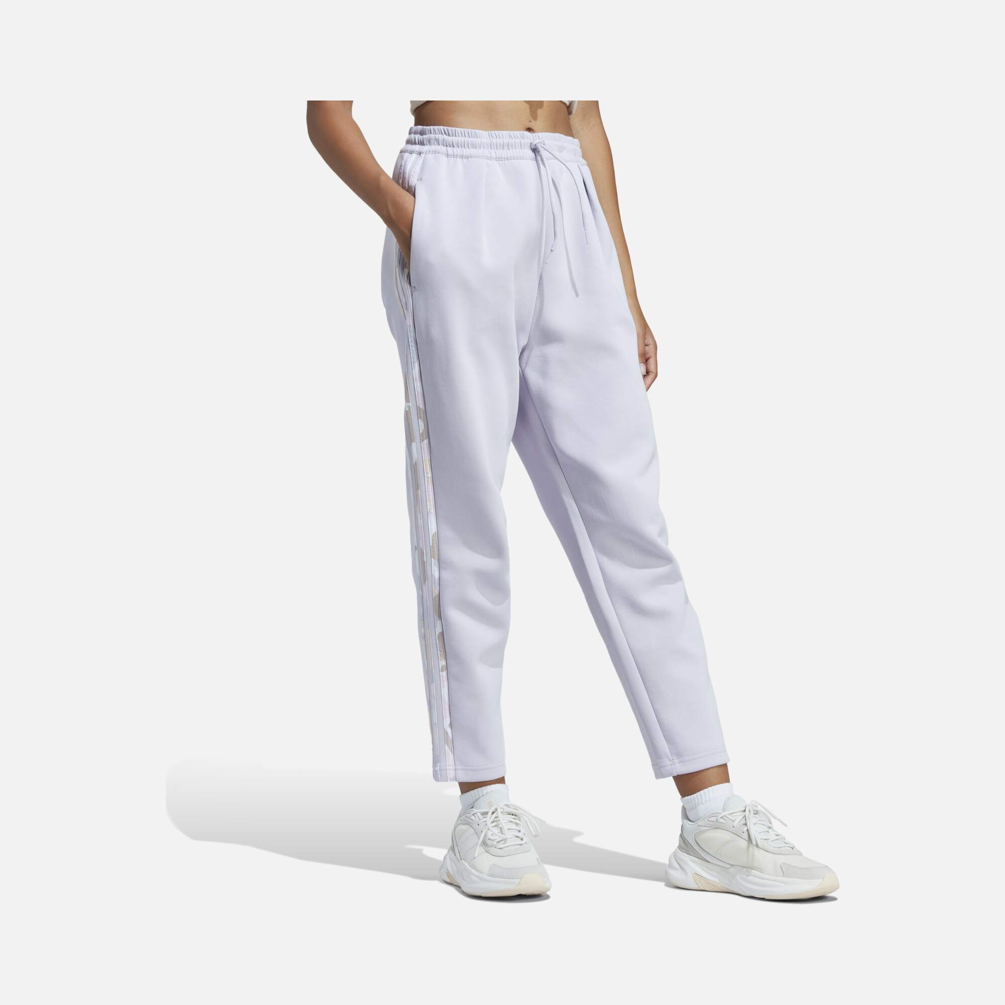 adidas Sportswear AOP Camouflage 3-Stripes Regular Kadın Eşofman Altı