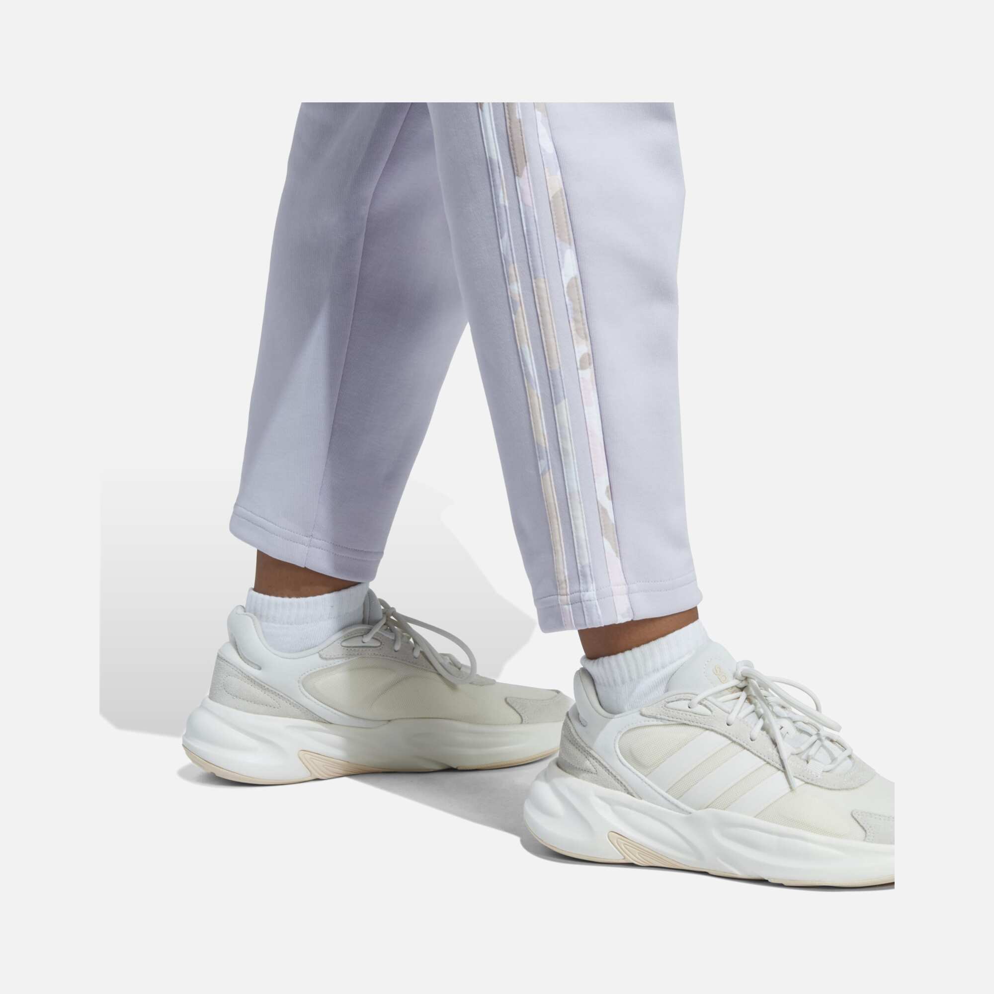 adidas Sportswear AOP Camouflage 3-Stripes Regular Kadın Eşofman Altı