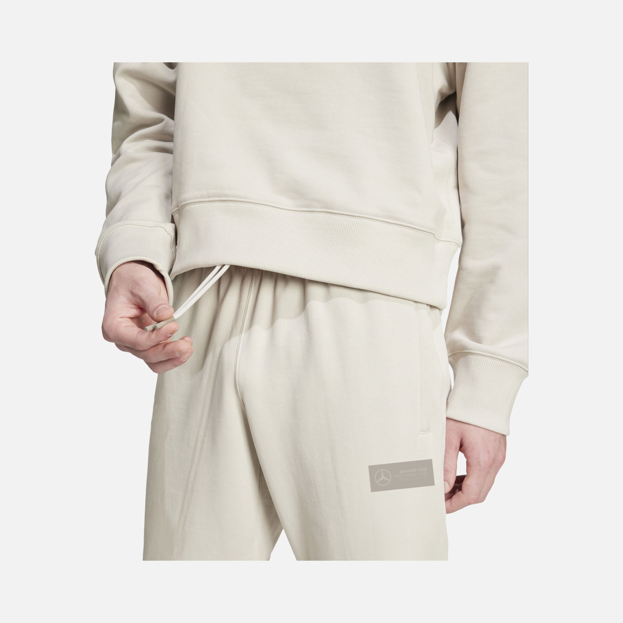 adidas Mercedes-AMG Petronas F1 Team Graphic French Terry Fabric Regular- Fit Racing Fans Erkek Eşofman Altı