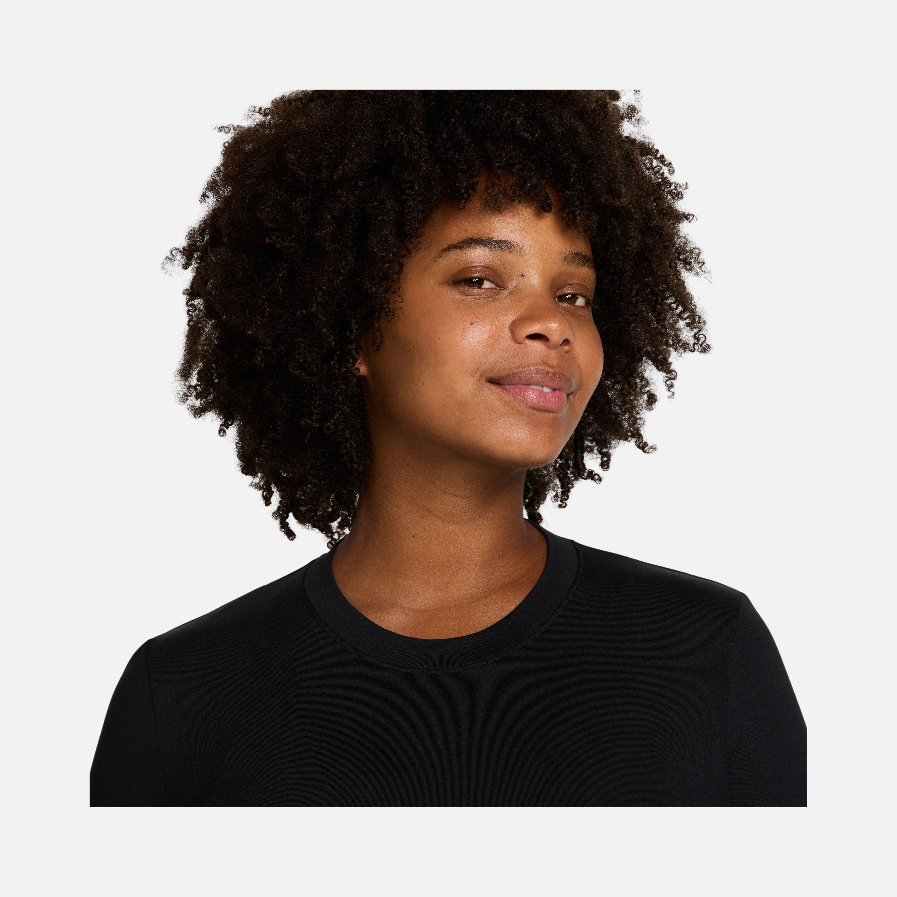 Nike One Dri-Fit Slim-Fit Training Short-Sleeve (Maternity) Kadın Tişört