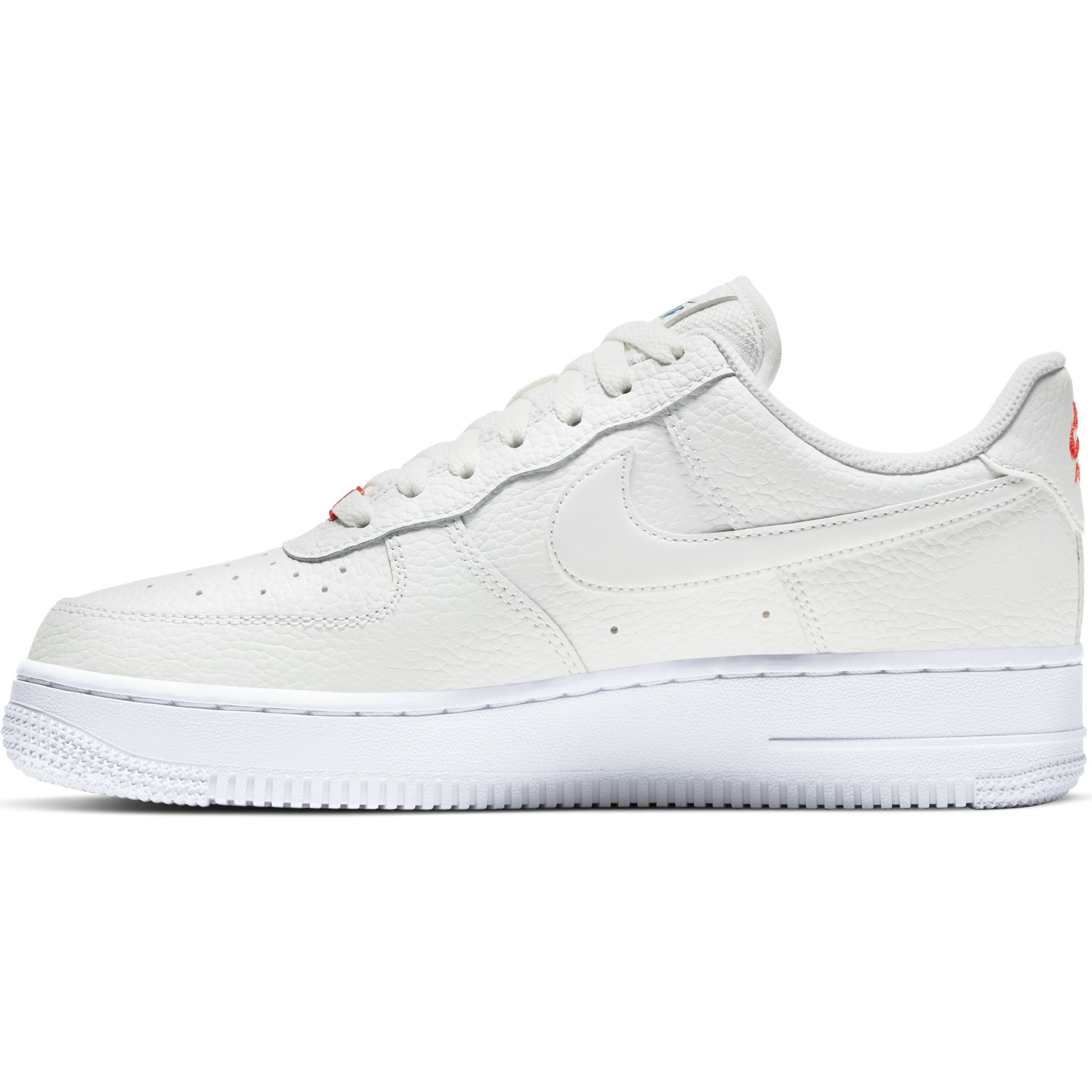 Nike Air Force 1 '07 Essentials Kadın Spor Ayakkabı