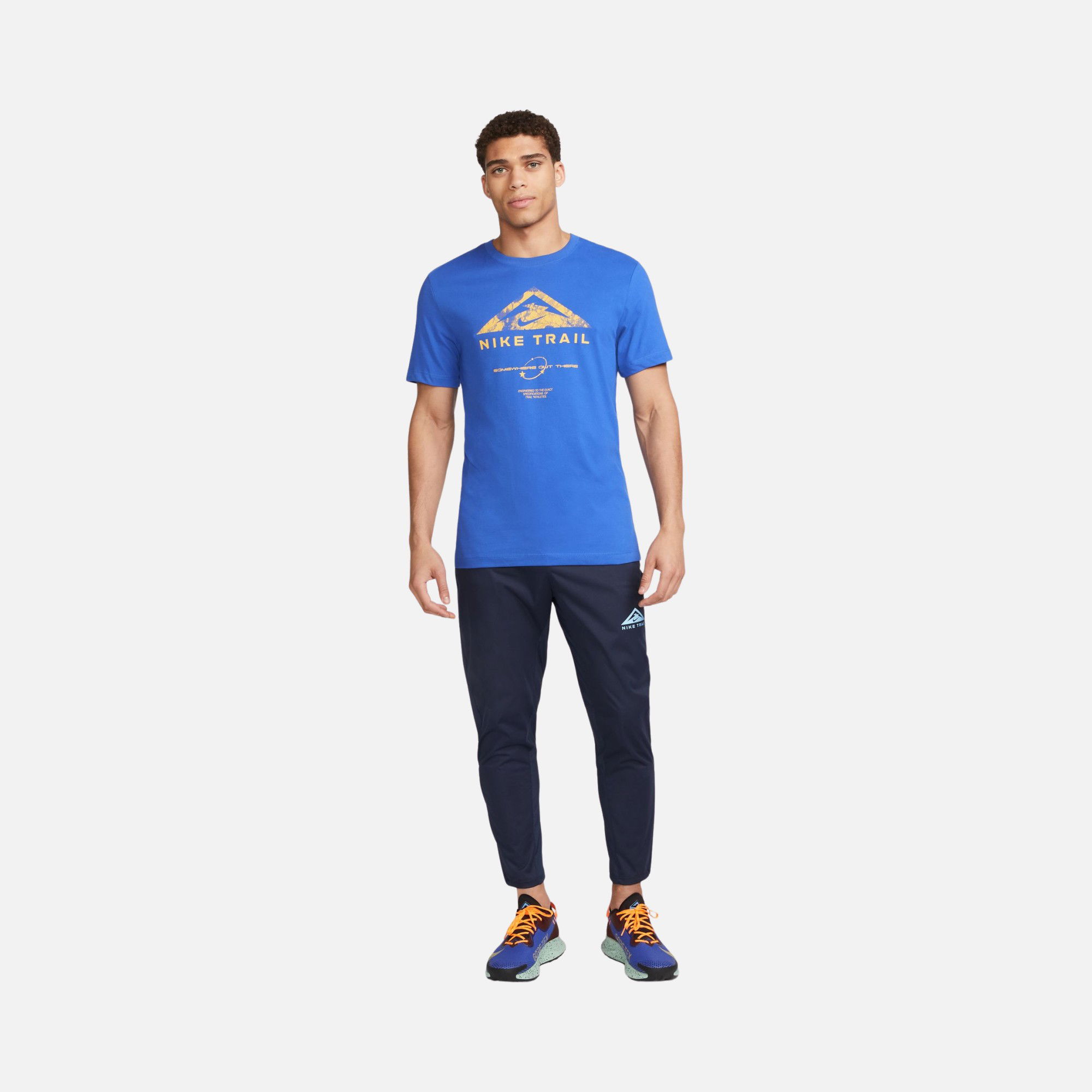 Nike Dri-Fit ''Some Where out There'' Run Trail Short-Sleeve Erkek Tişört