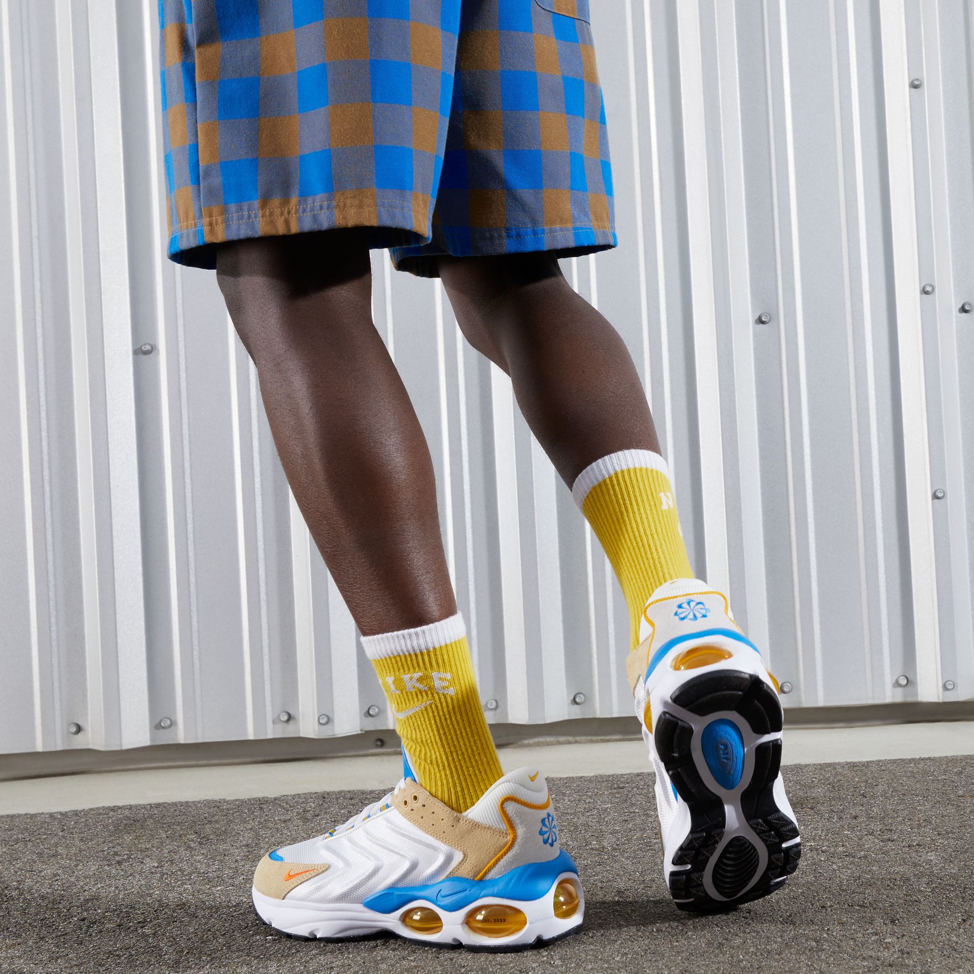 Nike Air Max TW SE Erkek Spor Ayakkabı