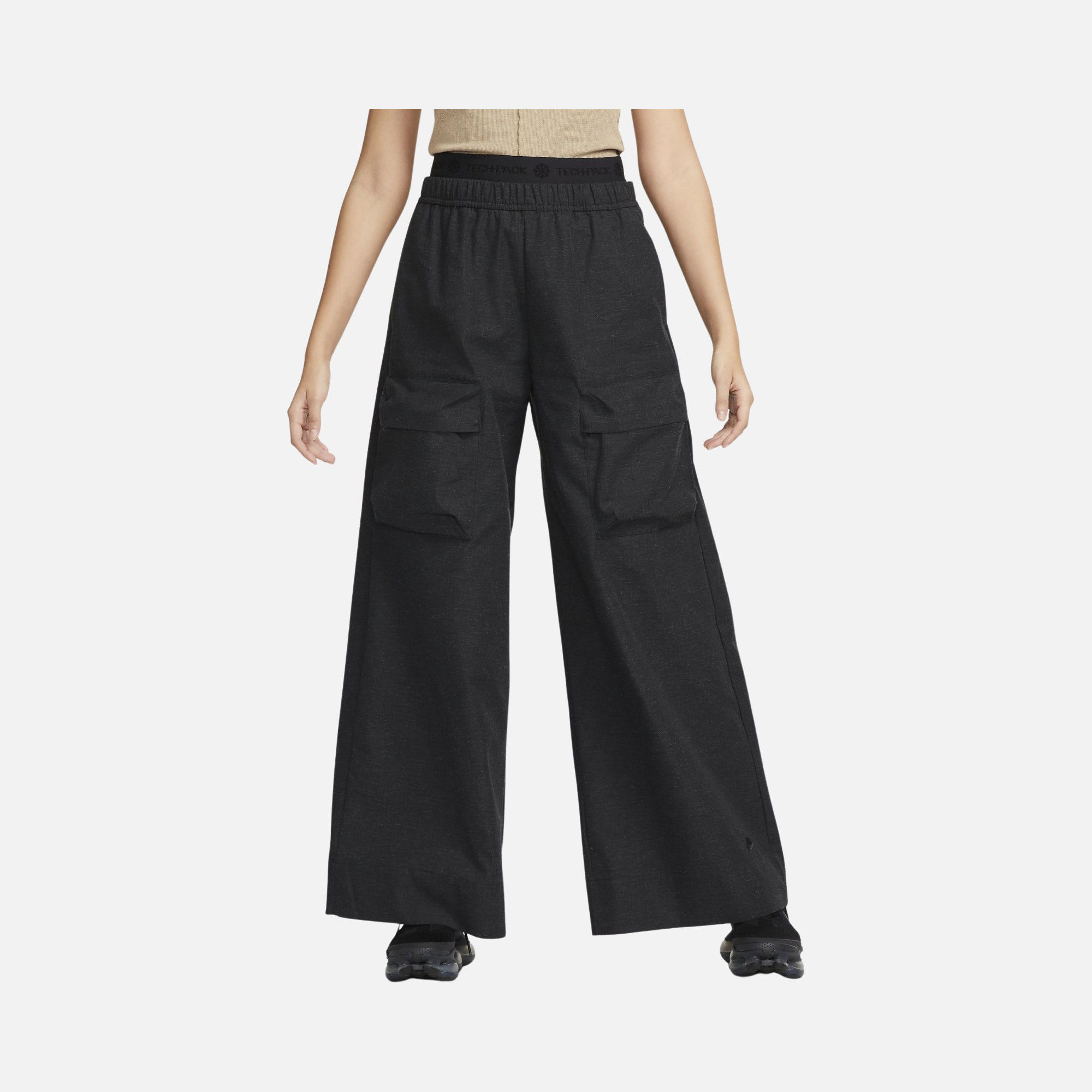 Nike Sportswear Tech Pack High-Waisted Wide-Leg Ripstop Kadın Eşofman Altı
