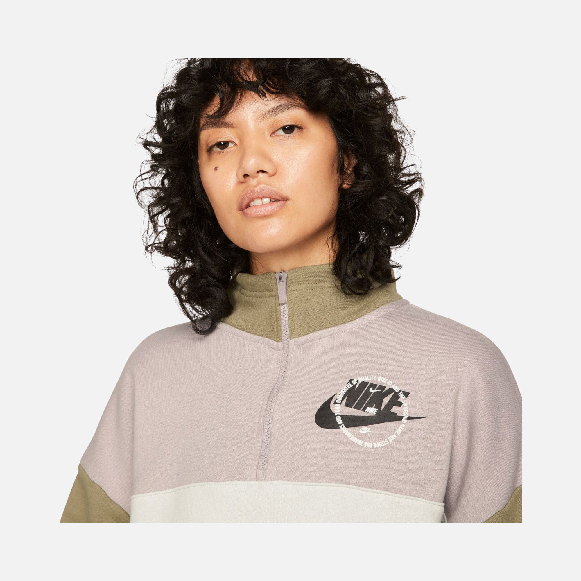Nike Sportswear Graphic Fleece Colorblock 1/4-Zip Kadın Sweatshirt