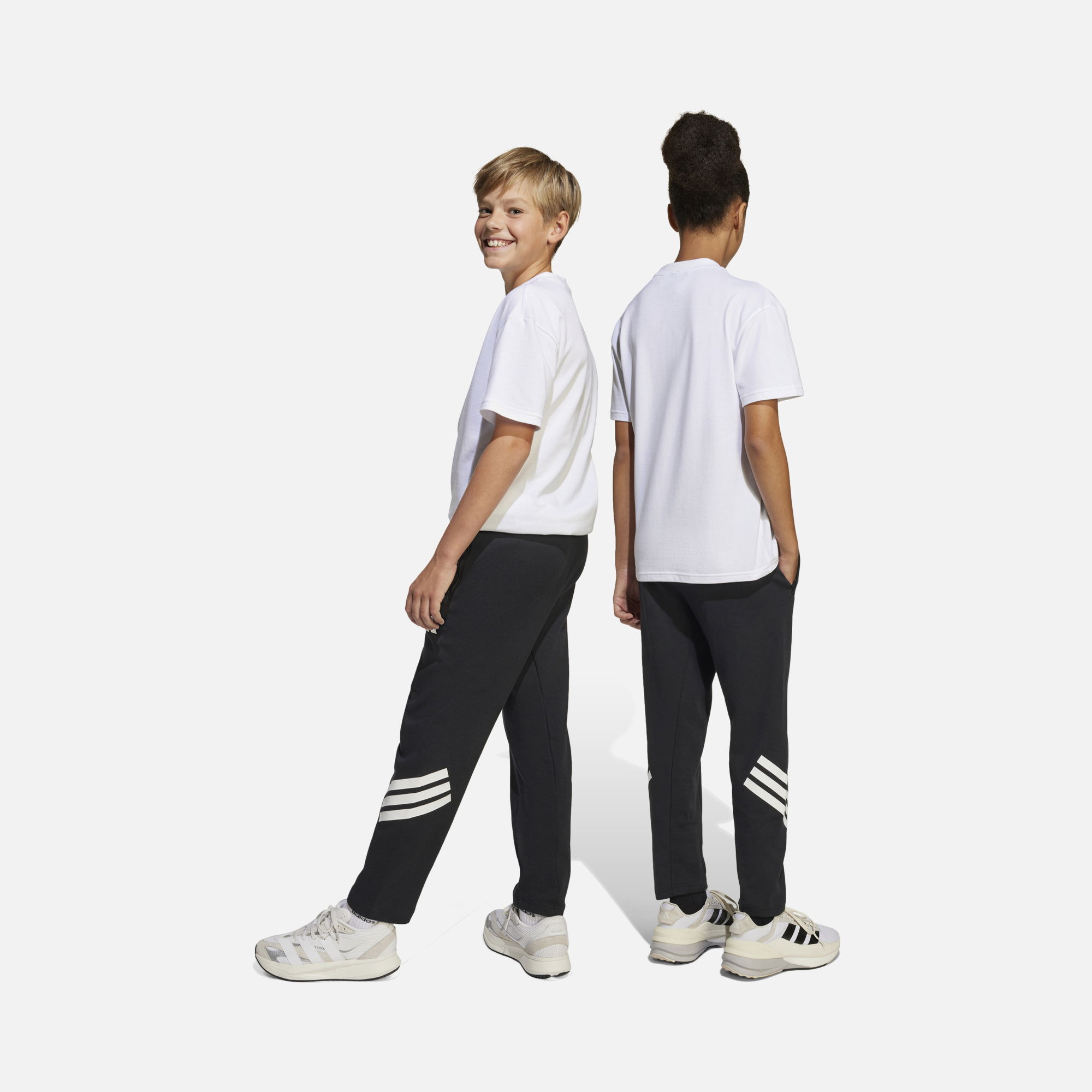 adidas Future Icons 3-Stripes Ankle-Length Regular-Fit Versatile Çocuk Eşofman Altı