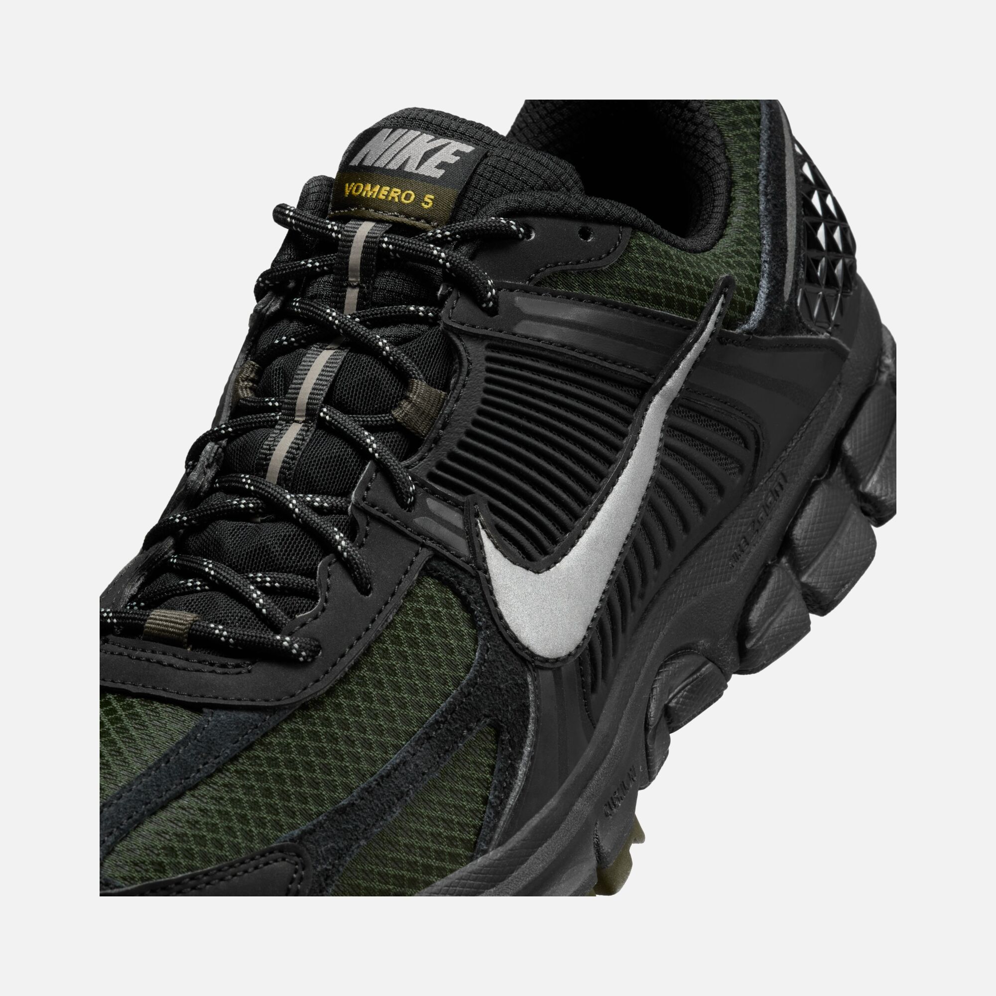 Nike Zoom Vomero 5 Sportswear HO24 Erkek Ayakkabı